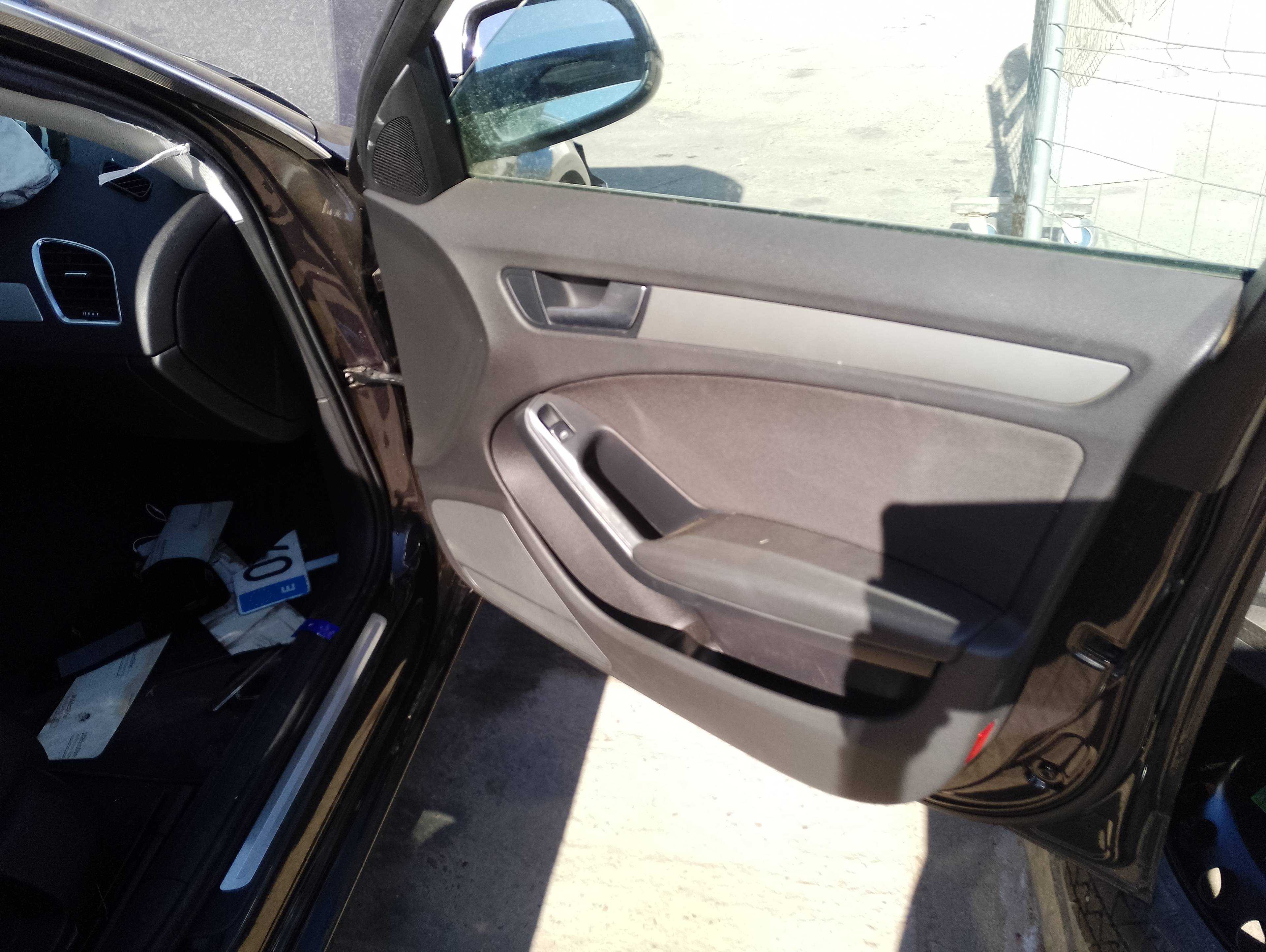 Recambio de guarnecido puerta delantera derecha para audi a4 avant (8k5) (2008) básico referencia OEM IAM   