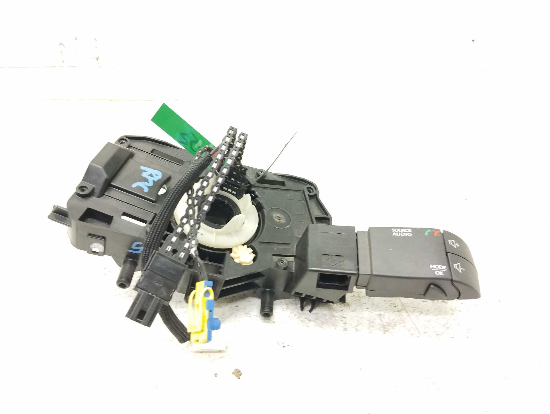 Recambio de anillo airbag para renault clio iv 1.5 dci referencia OEM IAM 255671163R  
