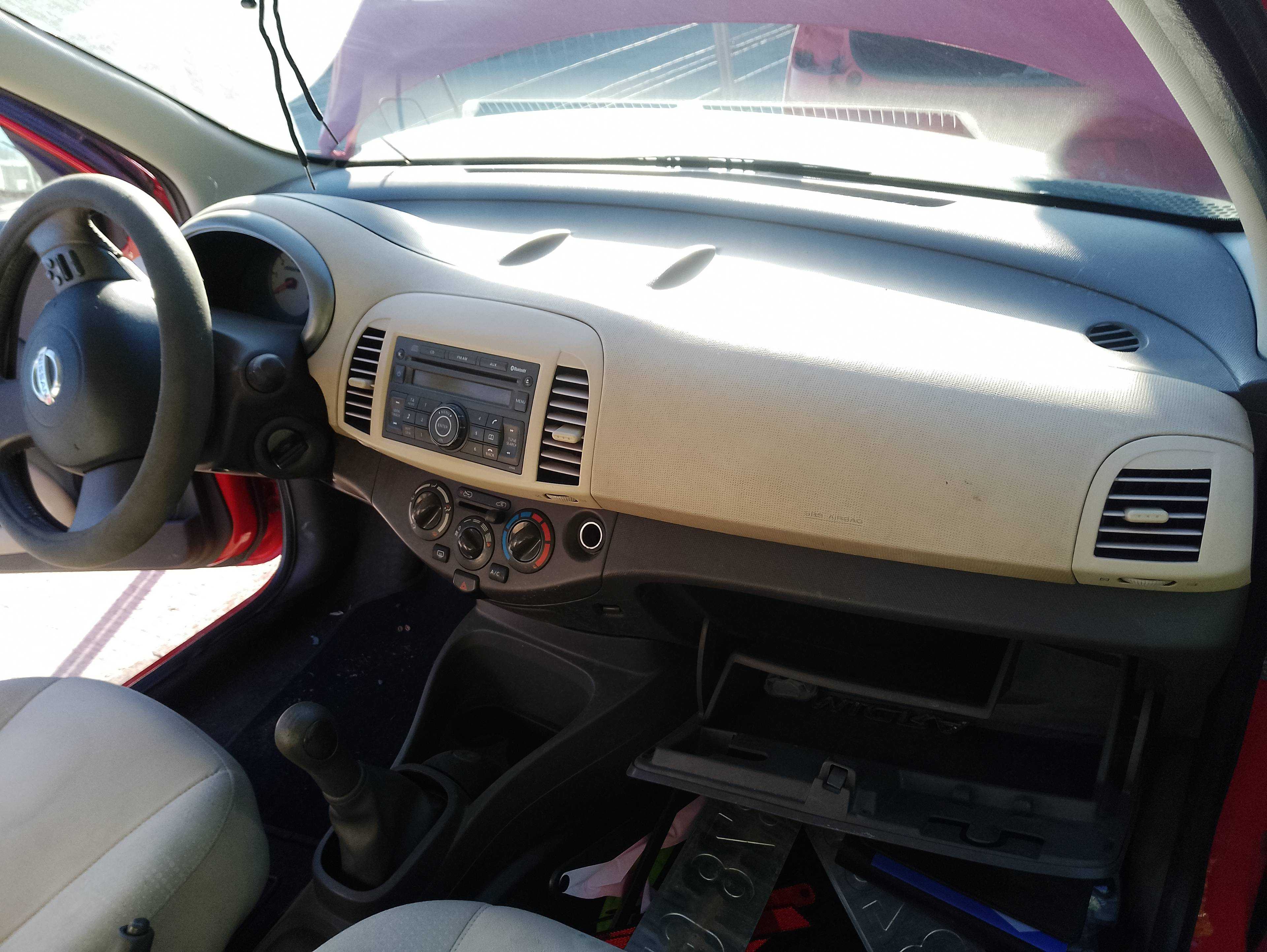 Recambio de salpicadero para nissan micra (k12e) 25 aniversario referencia OEM IAM   