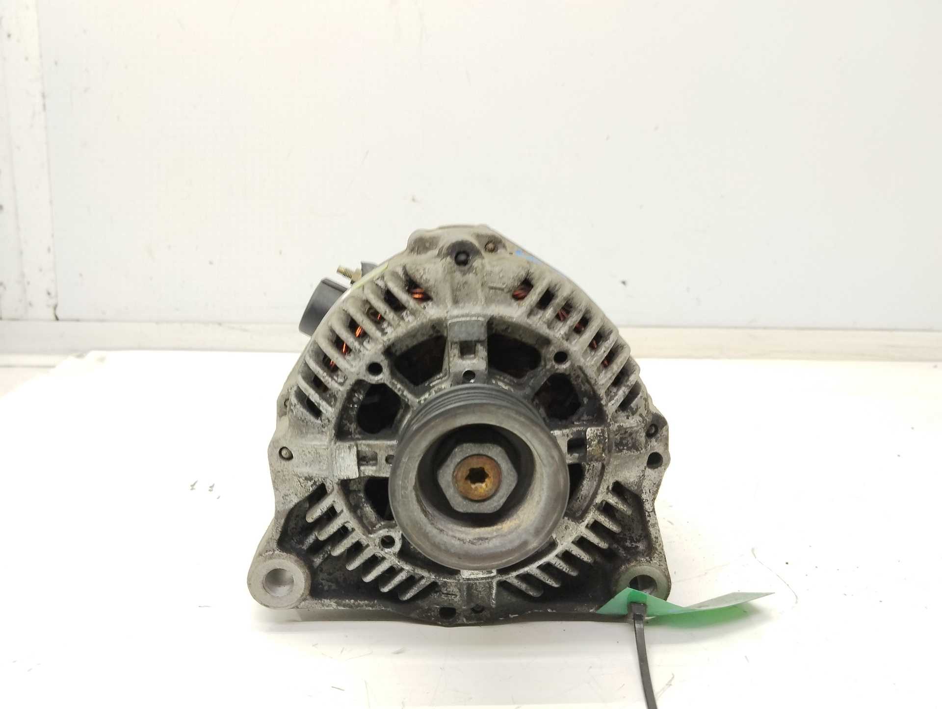 Recambio de alternador para peugeot 206 berlina 1.9 diesel referencia OEM IAM 9623727280 2541970A 