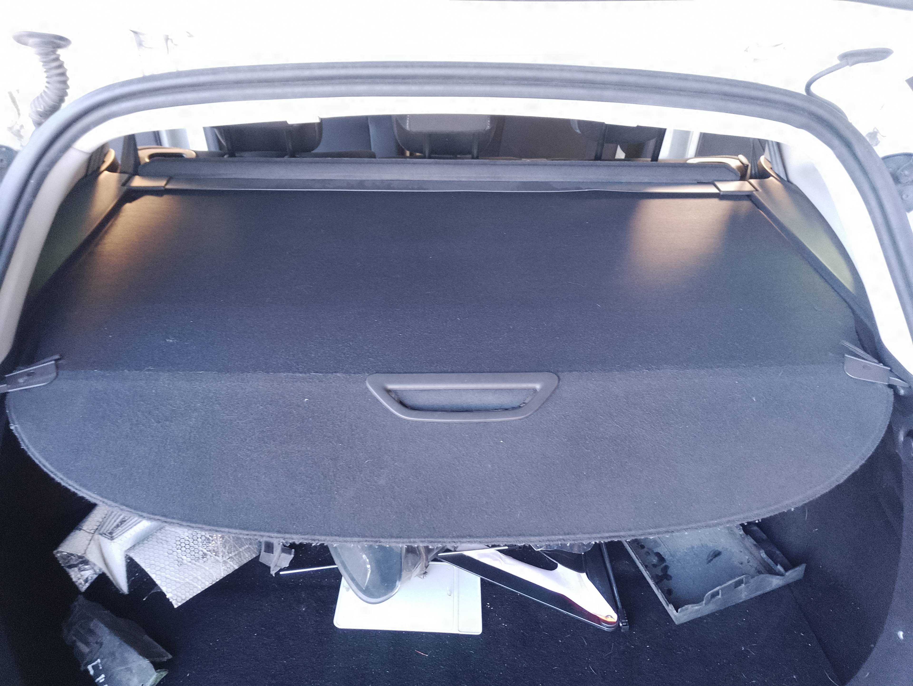 Recambio de bandeja trasera para renault megane iii sport tourer dynamique referencia OEM IAM   