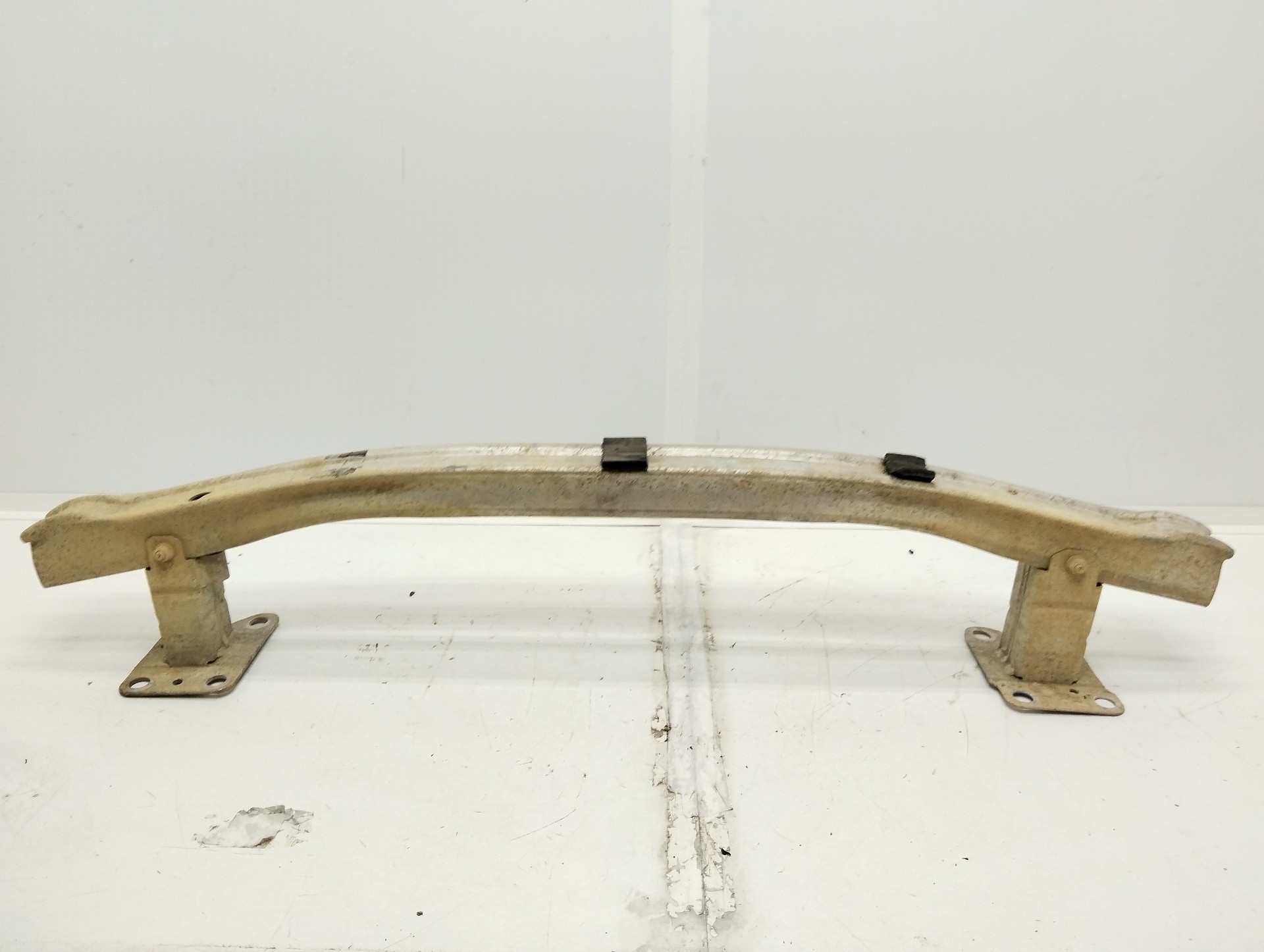 Recambio de refuerzo paragolpes delantero para renault megane ii berlina 5p referencia OEM IAM   