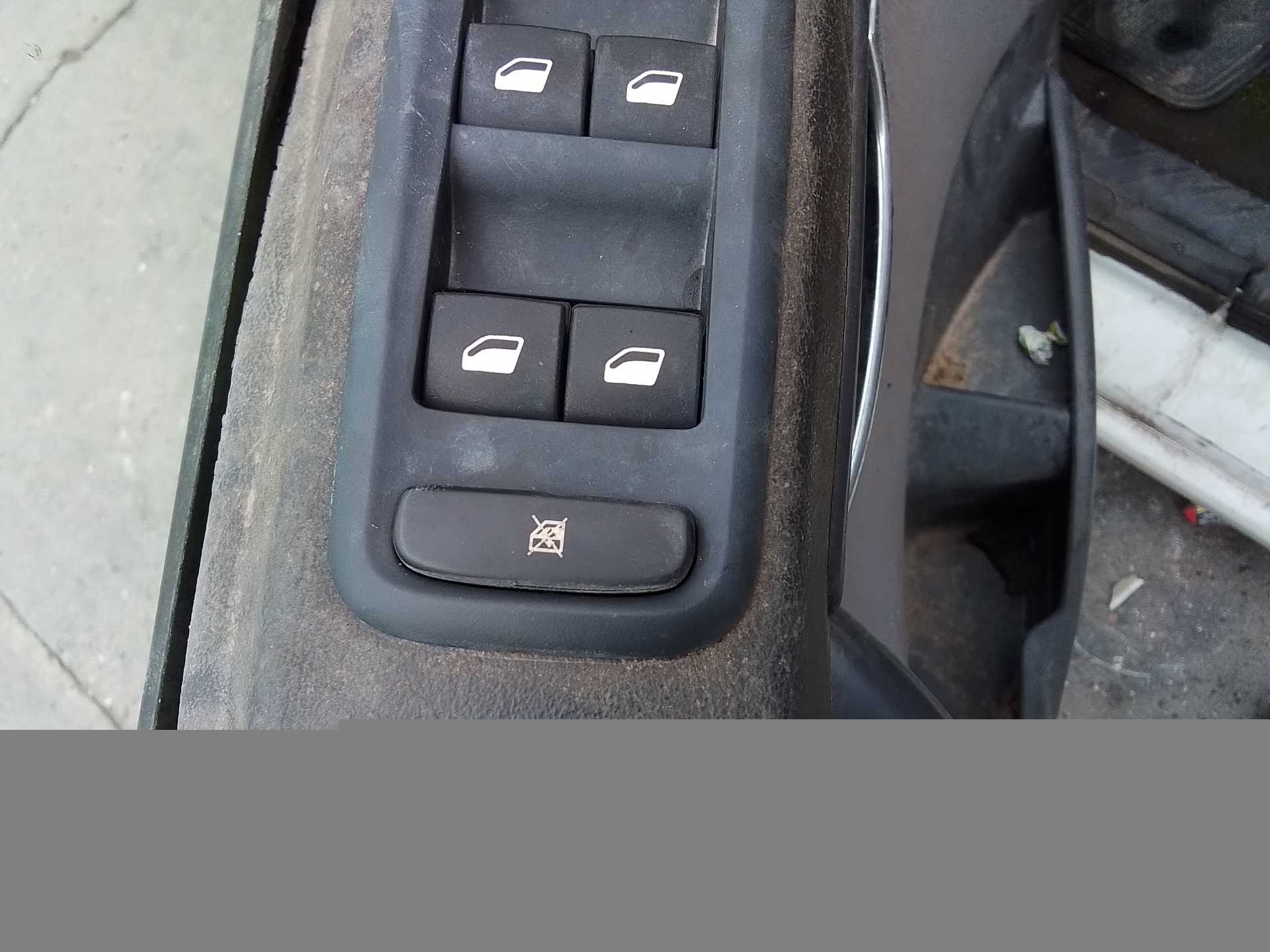 Recambio de mando elevalunas delantero izquierdo para citroën c8 2.0 hdi x referencia OEM IAM   