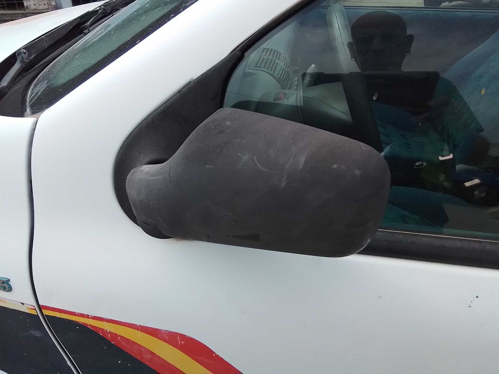 Recambio de retrovisor izquierdo para fiat punto berlina (176) referencia OEM IAM   