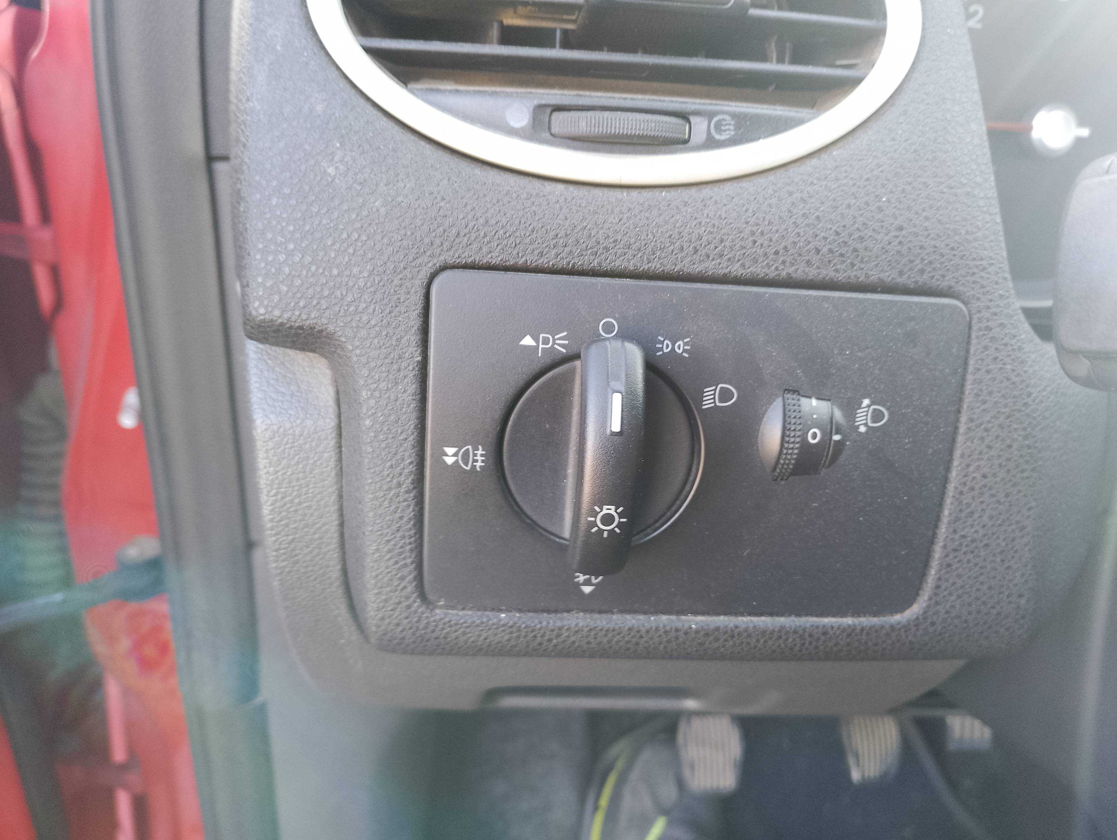Recambio de mando luces para ford focus berlina (cap) ambiente (d) referencia OEM IAM   