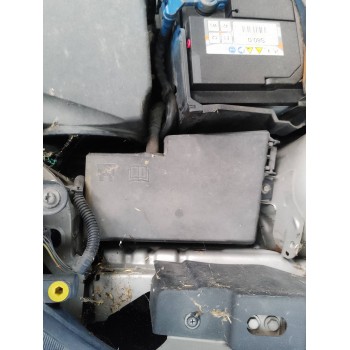 Recambio de caja reles / fusibles para ford kuga (cbv) titanium referencia OEM IAM   