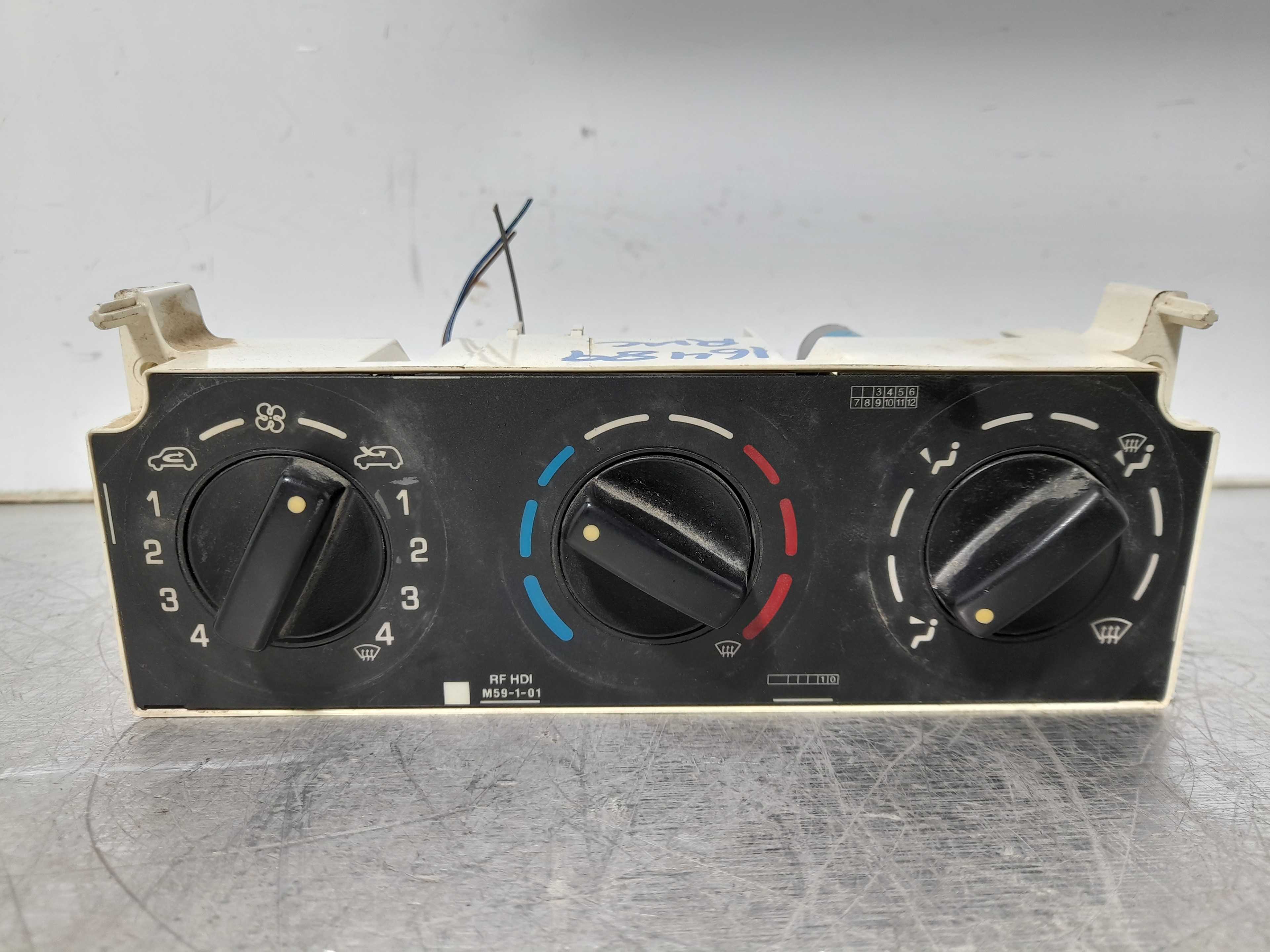 Recambio de mando calefaccion / aire acondicionado para peugeot partner kombi premium referencia OEM IAM  VALEO 