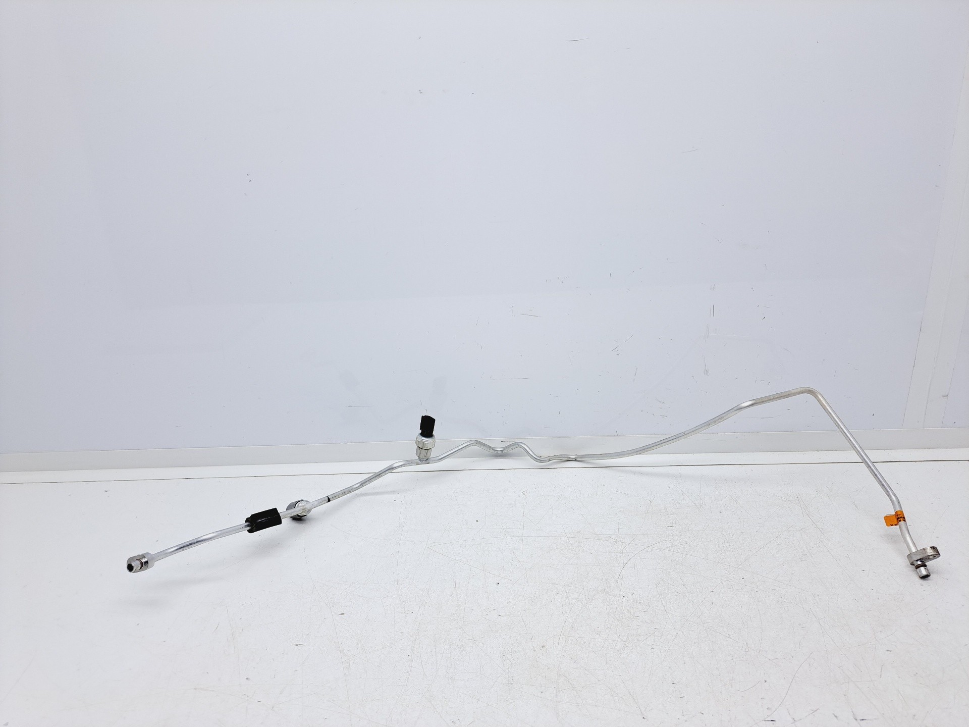 Recambio de tubos aire acondicionado para nissan micra v (k14) acenta referencia OEM IAM 924405FN0B  