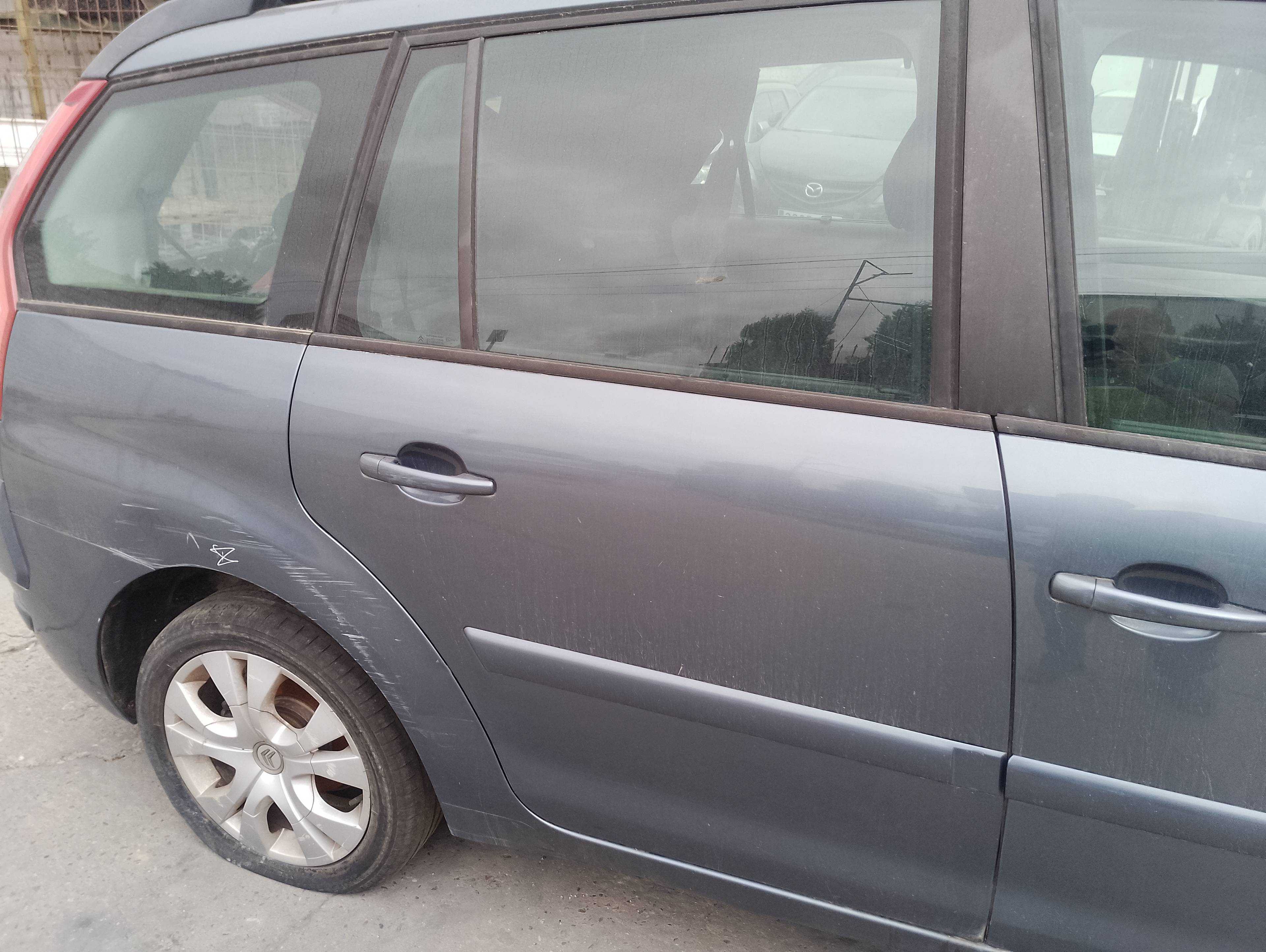 Recambio de puerta trasera derecha para citroën c4 picasso referencia OEM IAM   