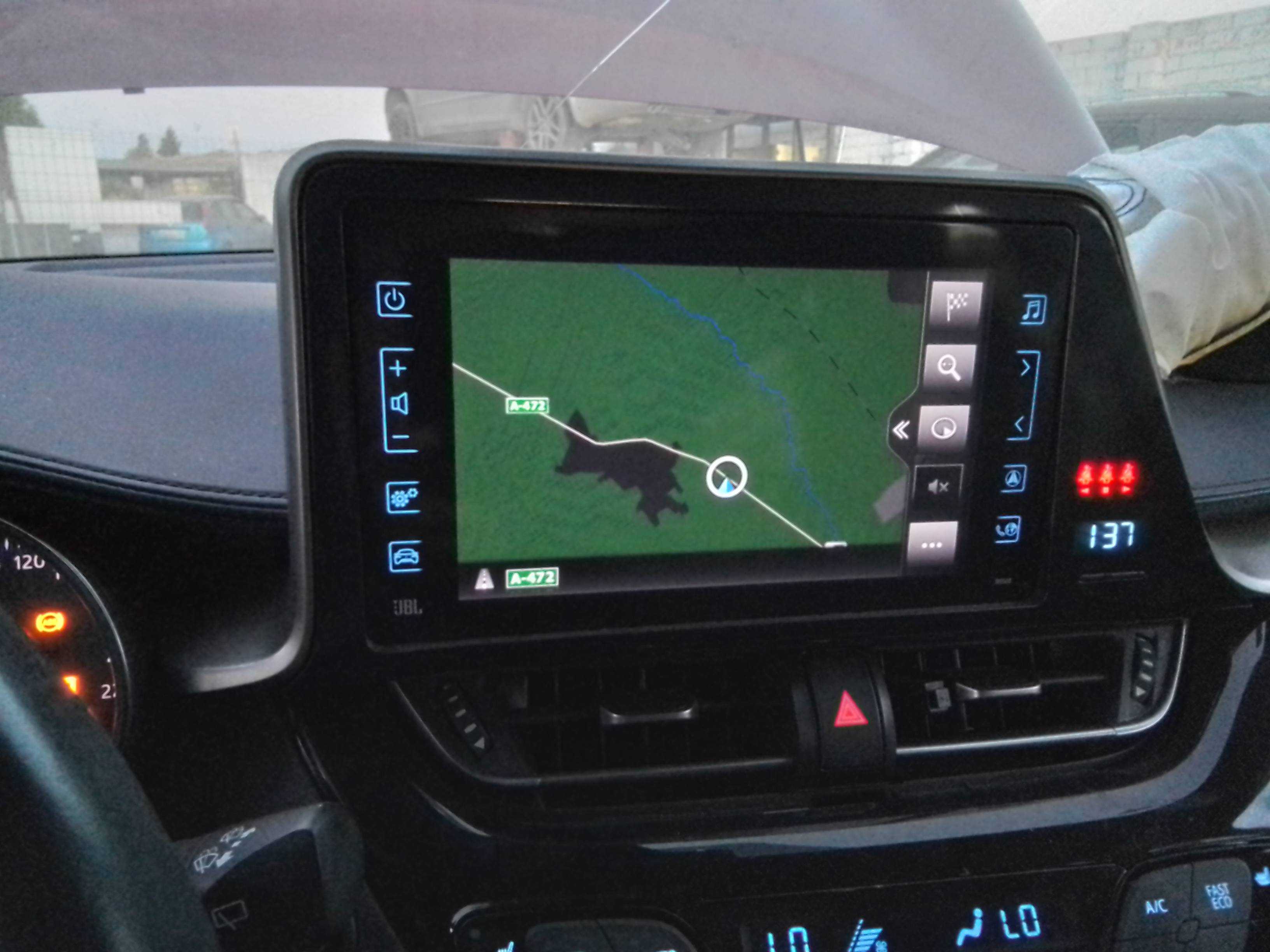 Recambio de pantalla multifuncion para toyota c-hr hybrid active referencia OEM IAM 86140F4020 1380007950H101 FUJITSU