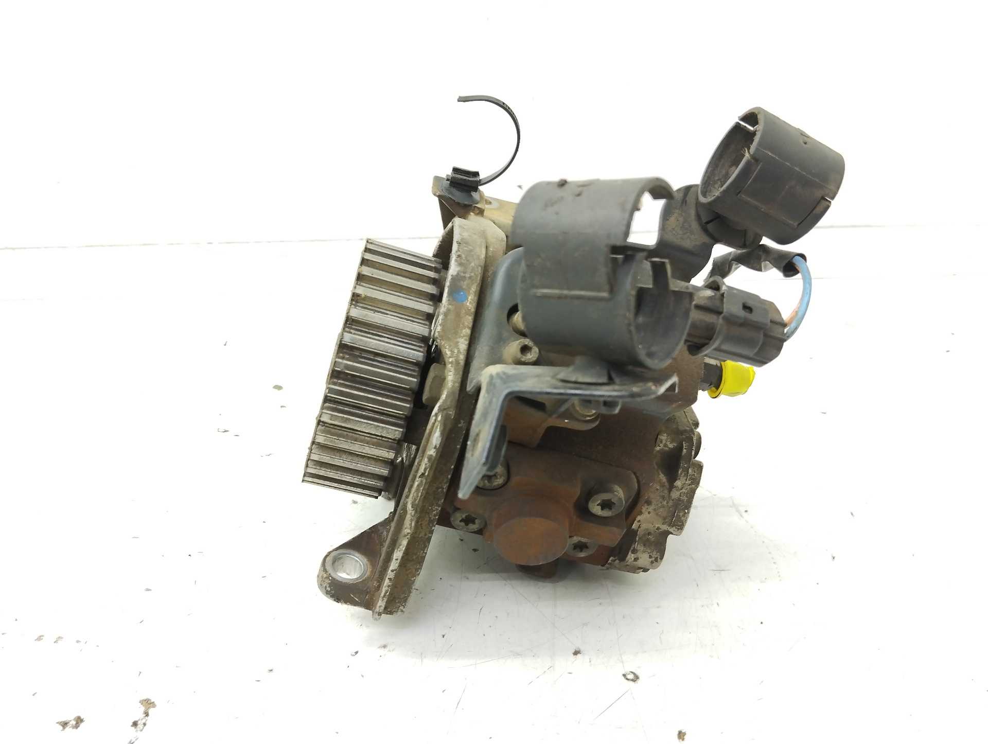 Recambio de bomba inyeccion para citroën nemo x referencia OEM IAM 9683703780 0445010102 BOSCH