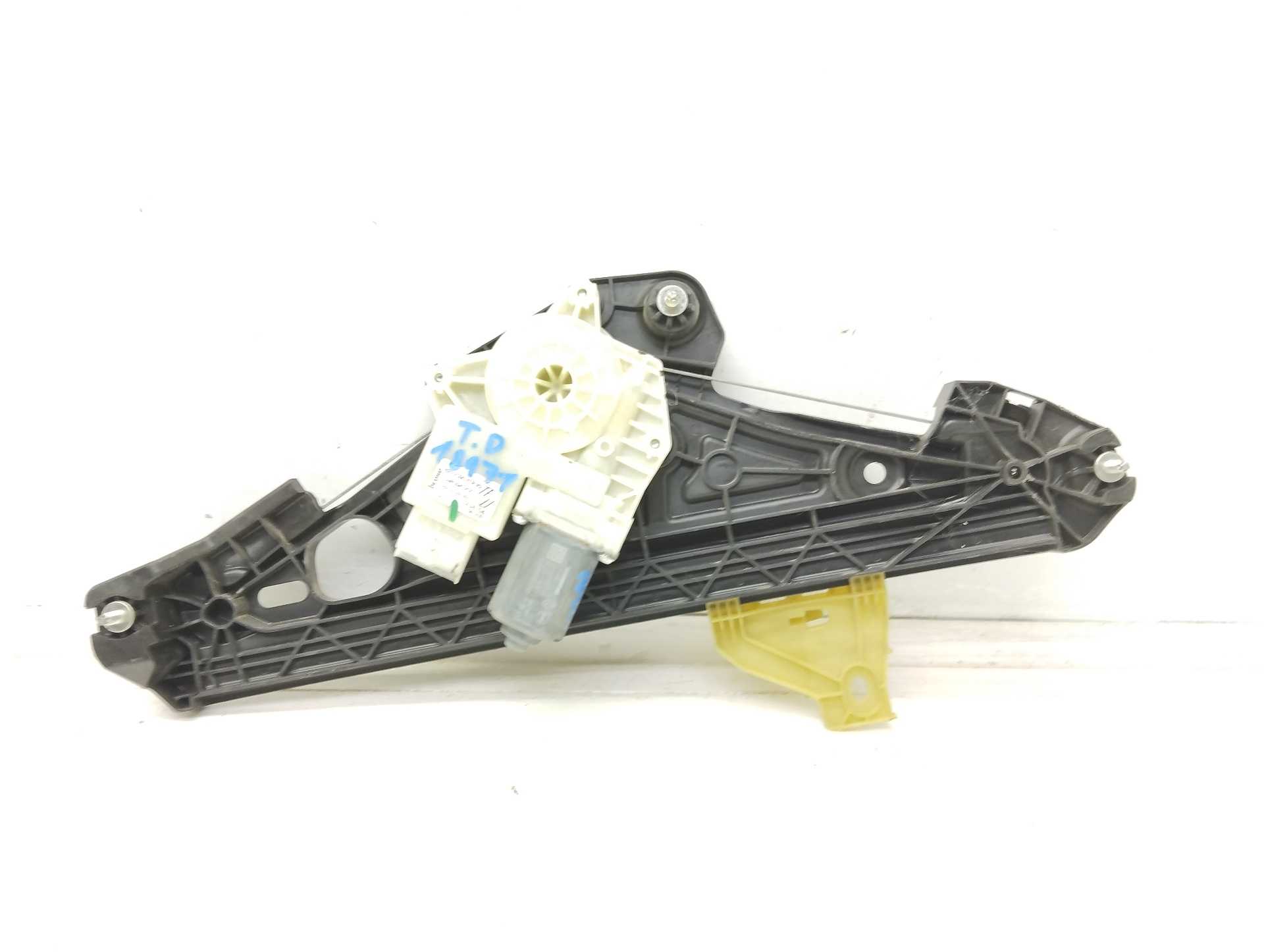 Recambio de elevalunas trasero derecho para renault captur ii equilibre referencia OEM IAM 827209371R  