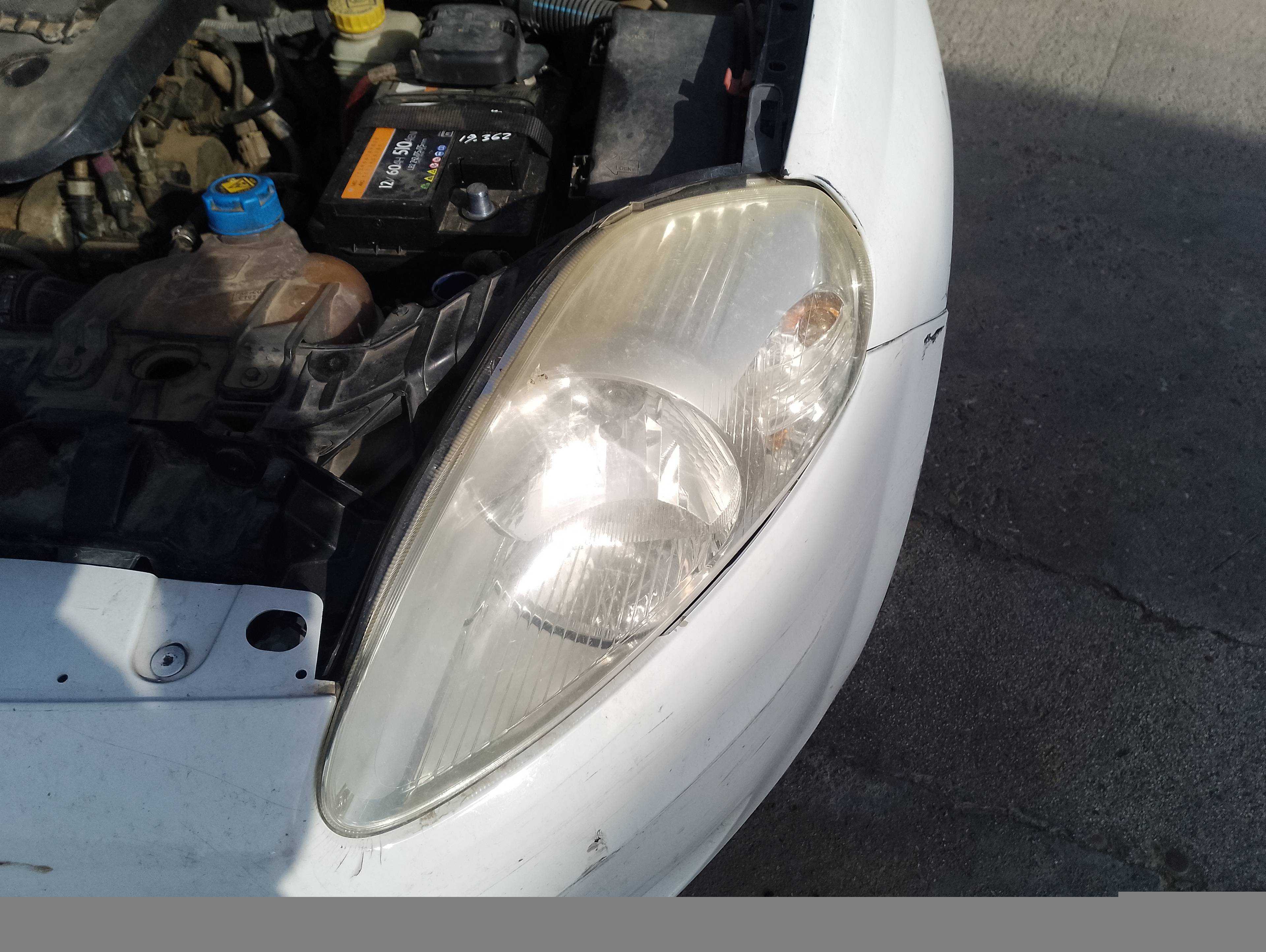 Recambio de faro izquierdo para fiat grande punto (199) 1.3 16v multijet active (55kw) referencia OEM IAM   