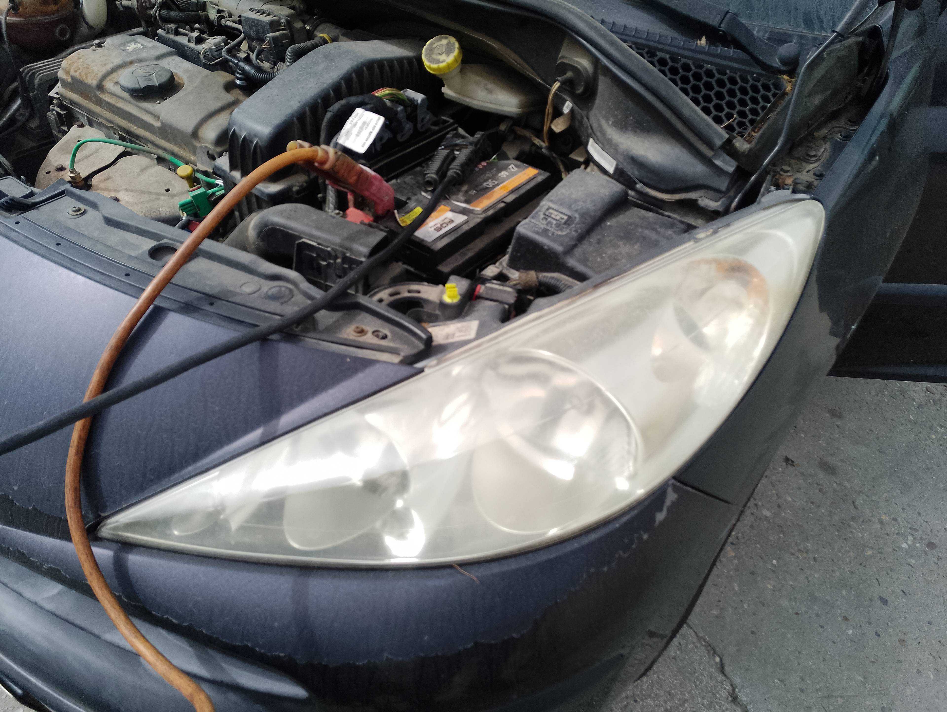 Recambio de faro izquierdo para peugeot 207 confort referencia OEM IAM   