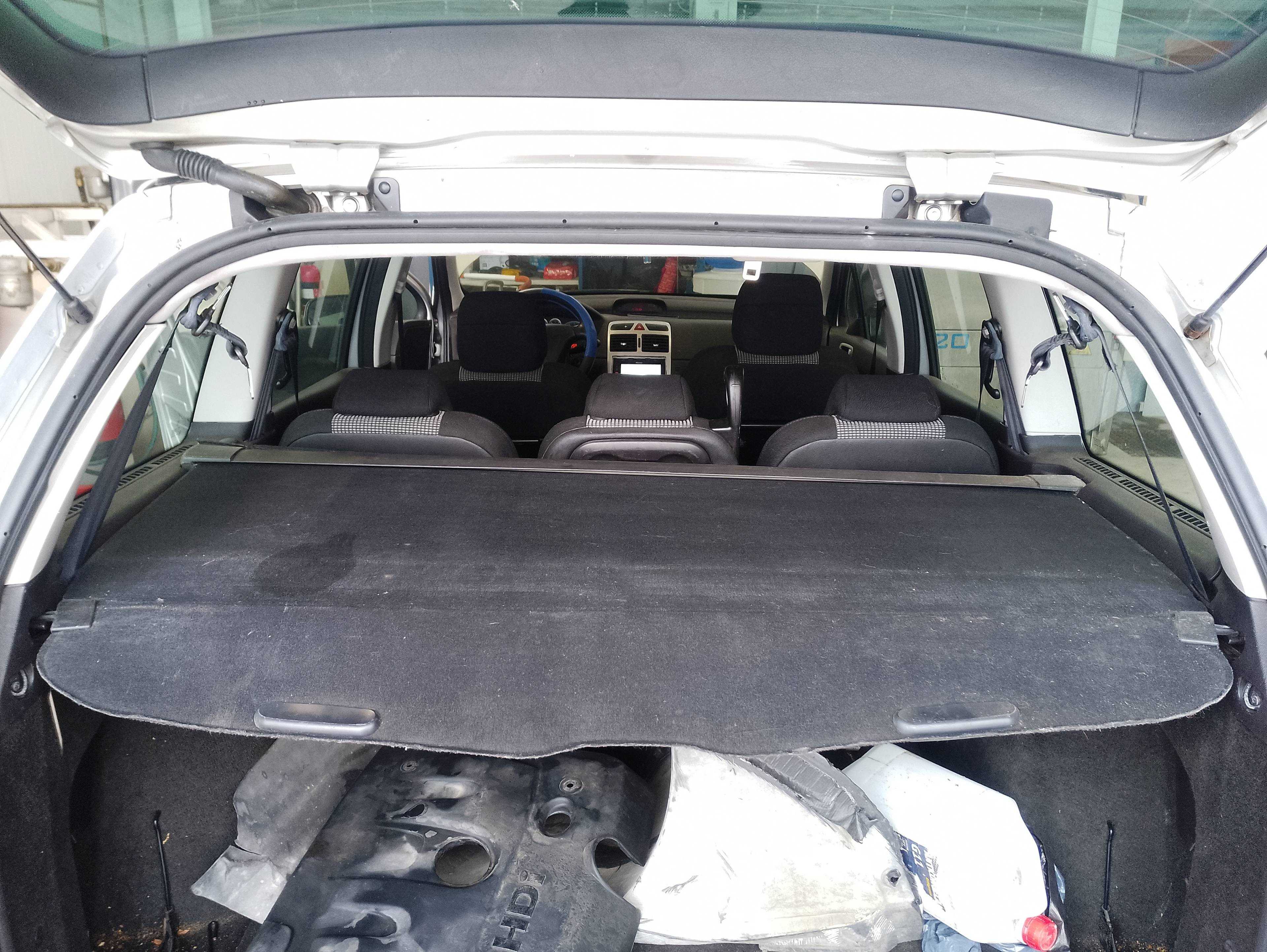 Recambio de bandeja trasera para peugeot 307 (s1) xr referencia OEM IAM   
