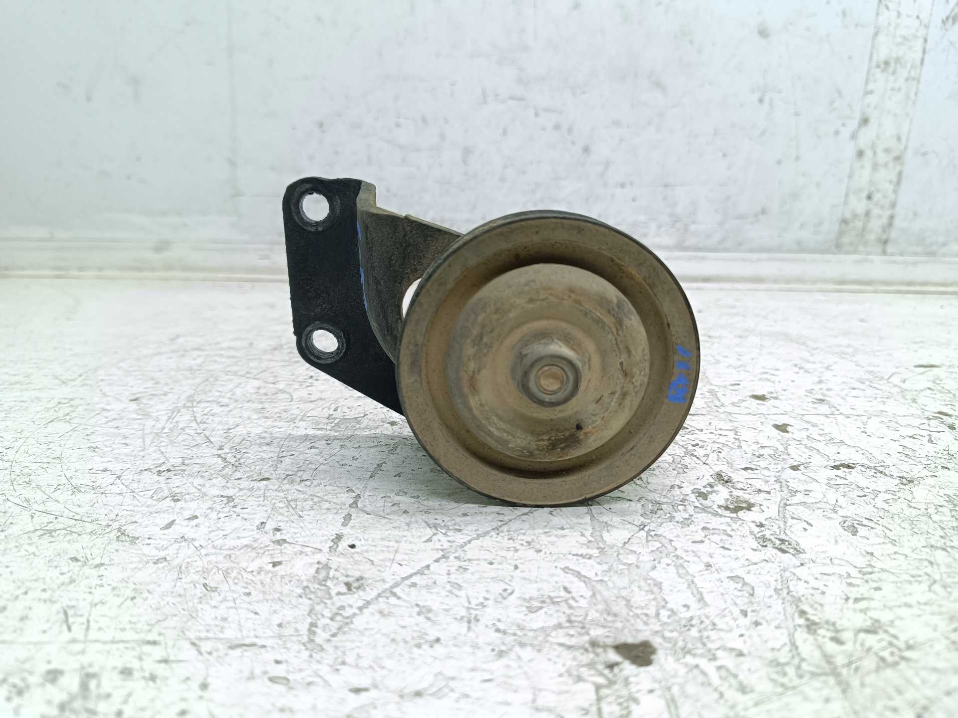 Recambio de tensor correa auxiliar para toyota corolla (e12) 1.6 16v referencia OEM IAM   