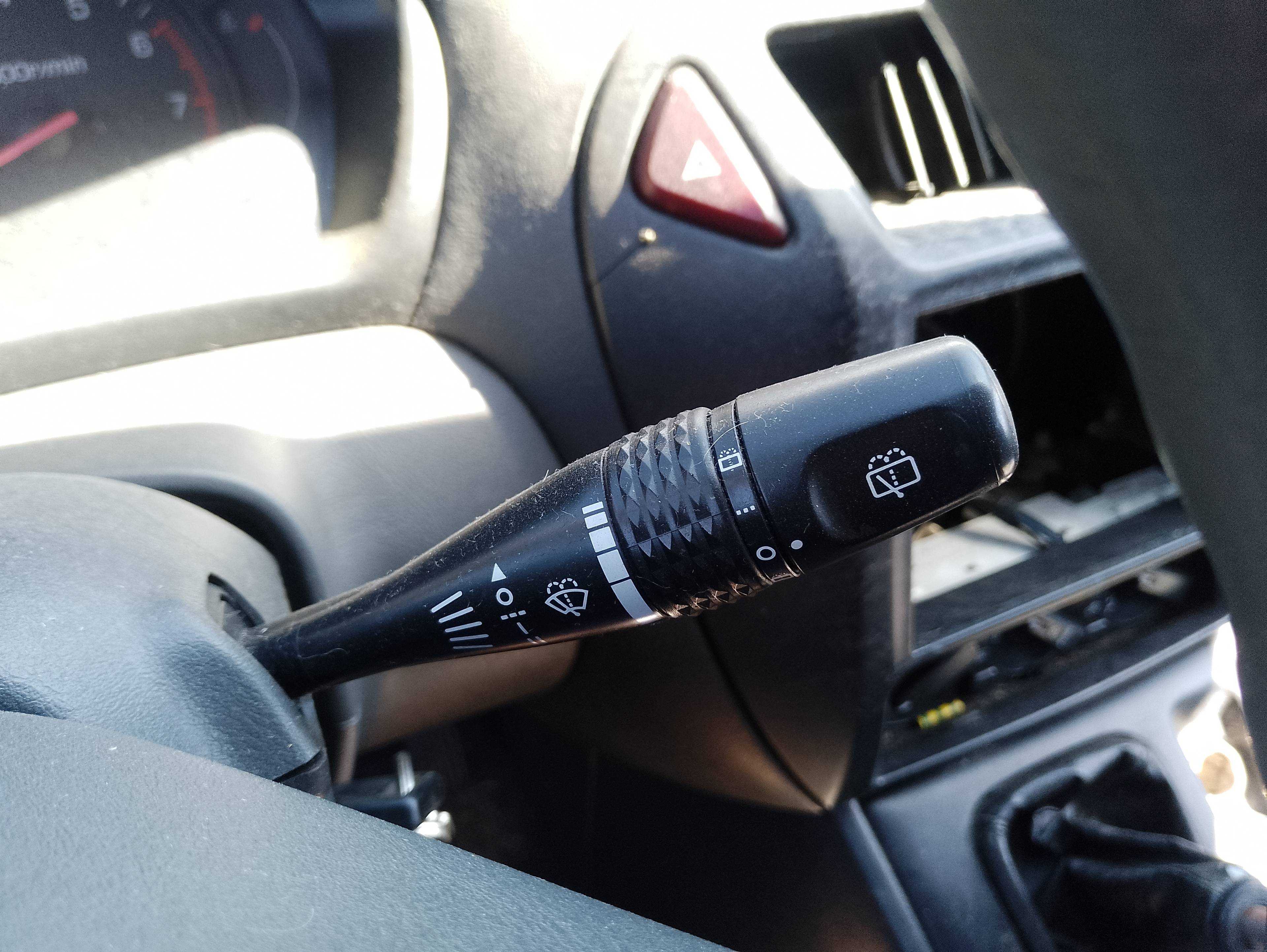 Recambio de mando limpia para mitsubishi space wagon (n80/n90) 2.4 gdi cat referencia OEM IAM   