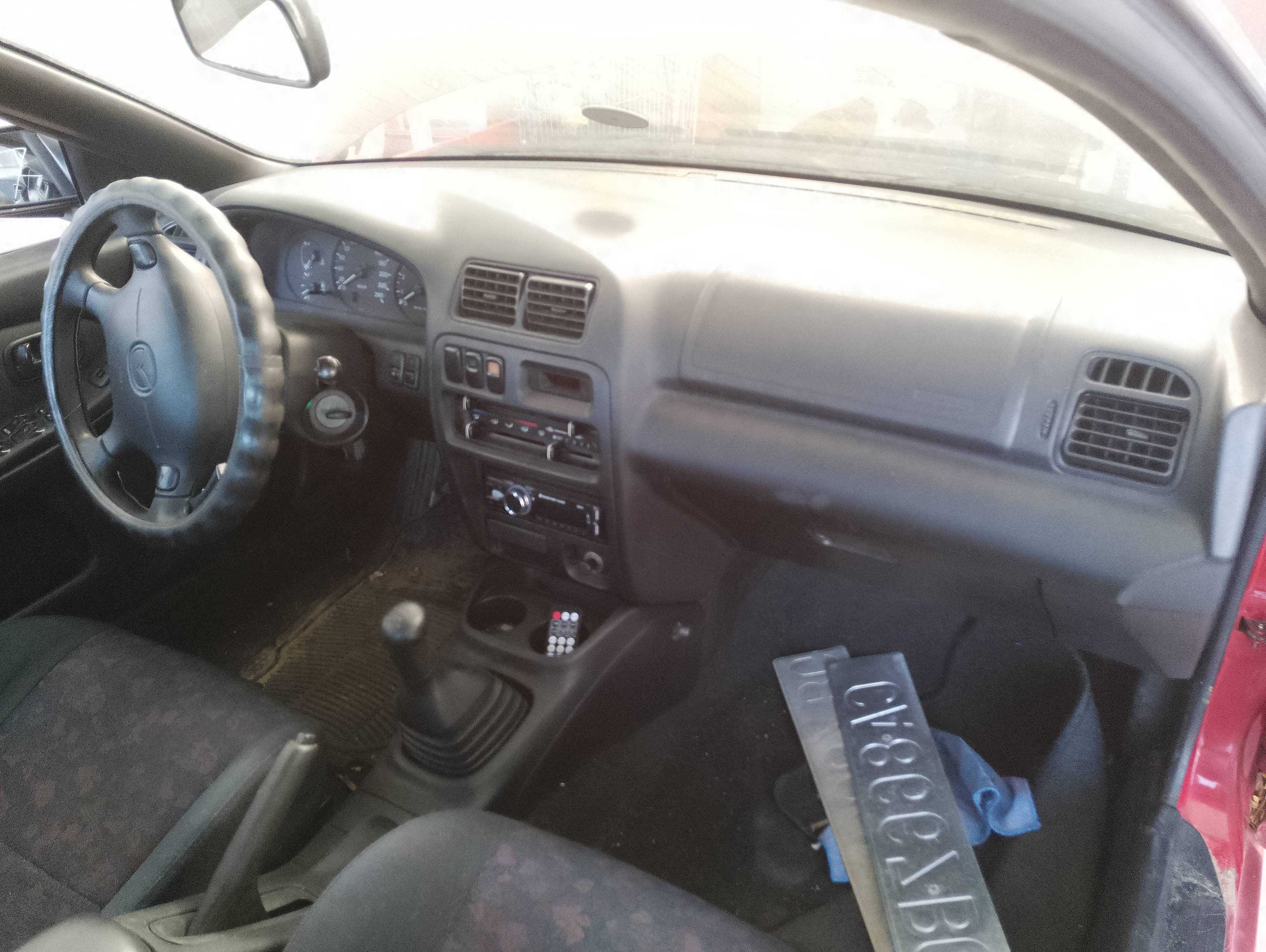 Recambio de salpicadero para mazda 323 berlina c/f/s (ba) 1.5 c referencia OEM IAM   