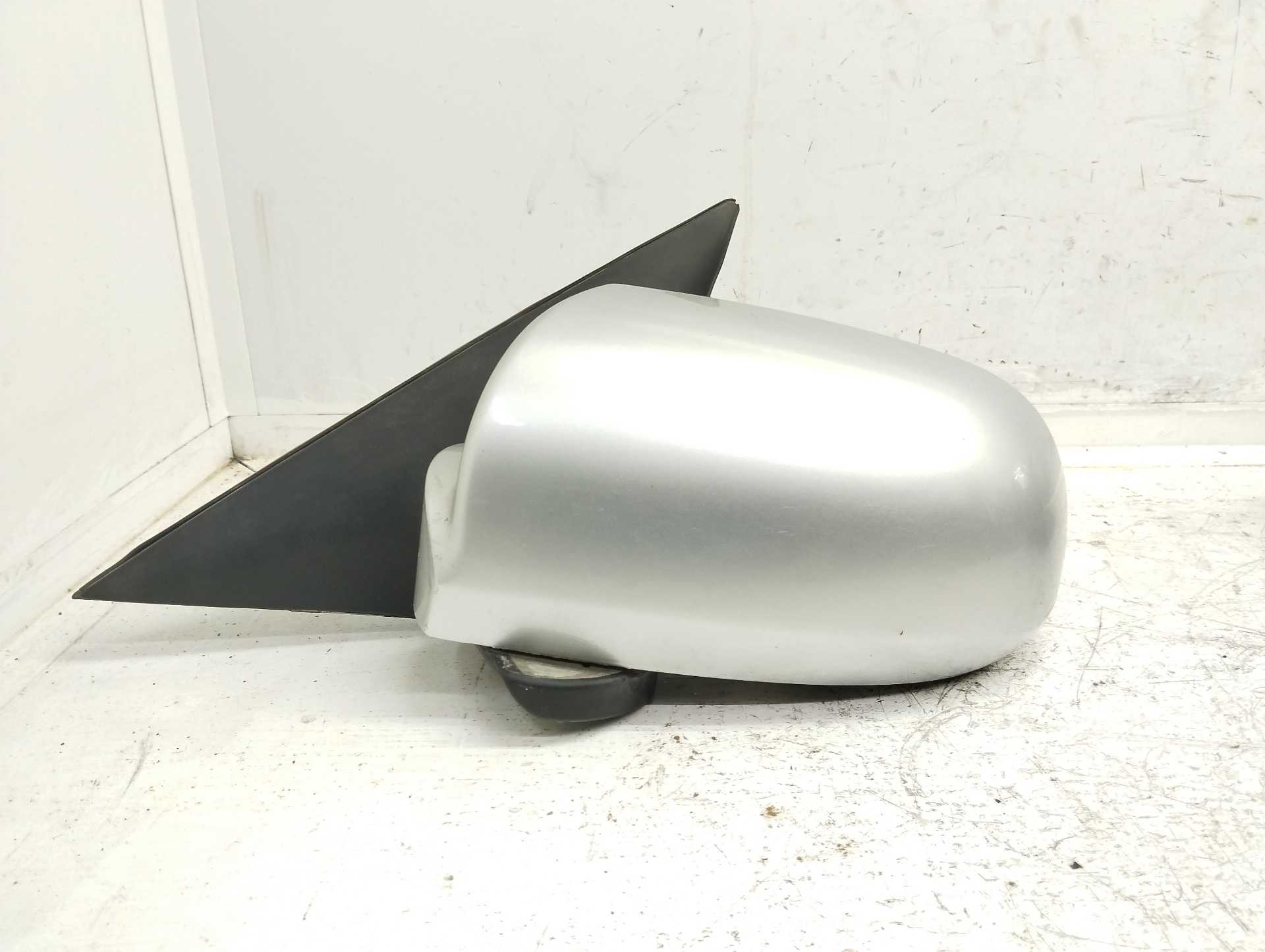Recambio de retrovisor izquierdo para hyundai sonata (nf) 2.0 crdi cat referencia OEM IAM A047340  