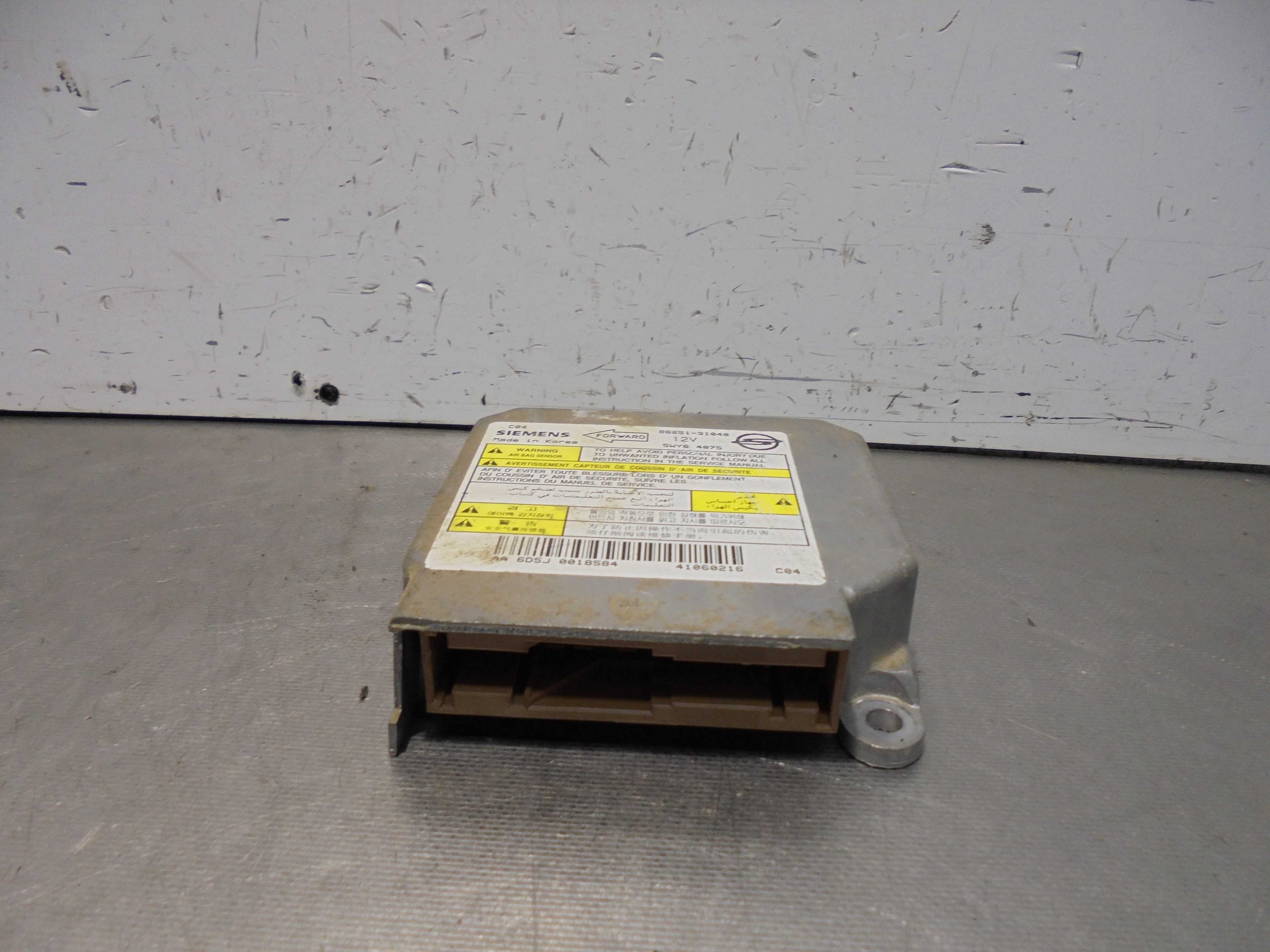 Recambio de centralita airbag para ssangyong actyon sports 2.0 td cat referencia OEM IAM 8625131040 SIEMENS 