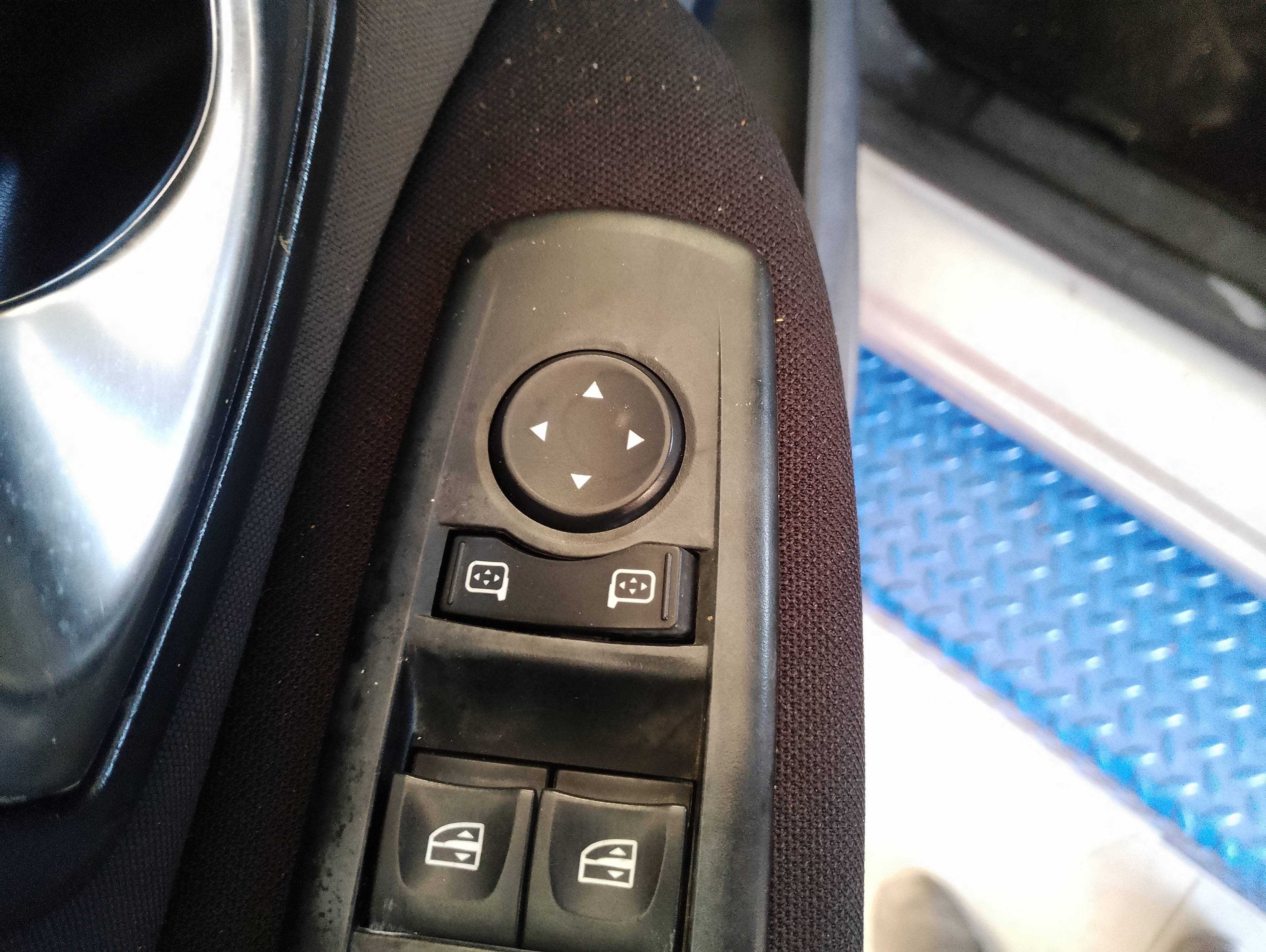 Recambio de mando retrovisor para renault scenic iii authentique referencia OEM IAM   