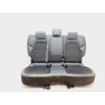 Recambio de asientos traseros para renault captur ii intens referencia OEM IAM 3802745  