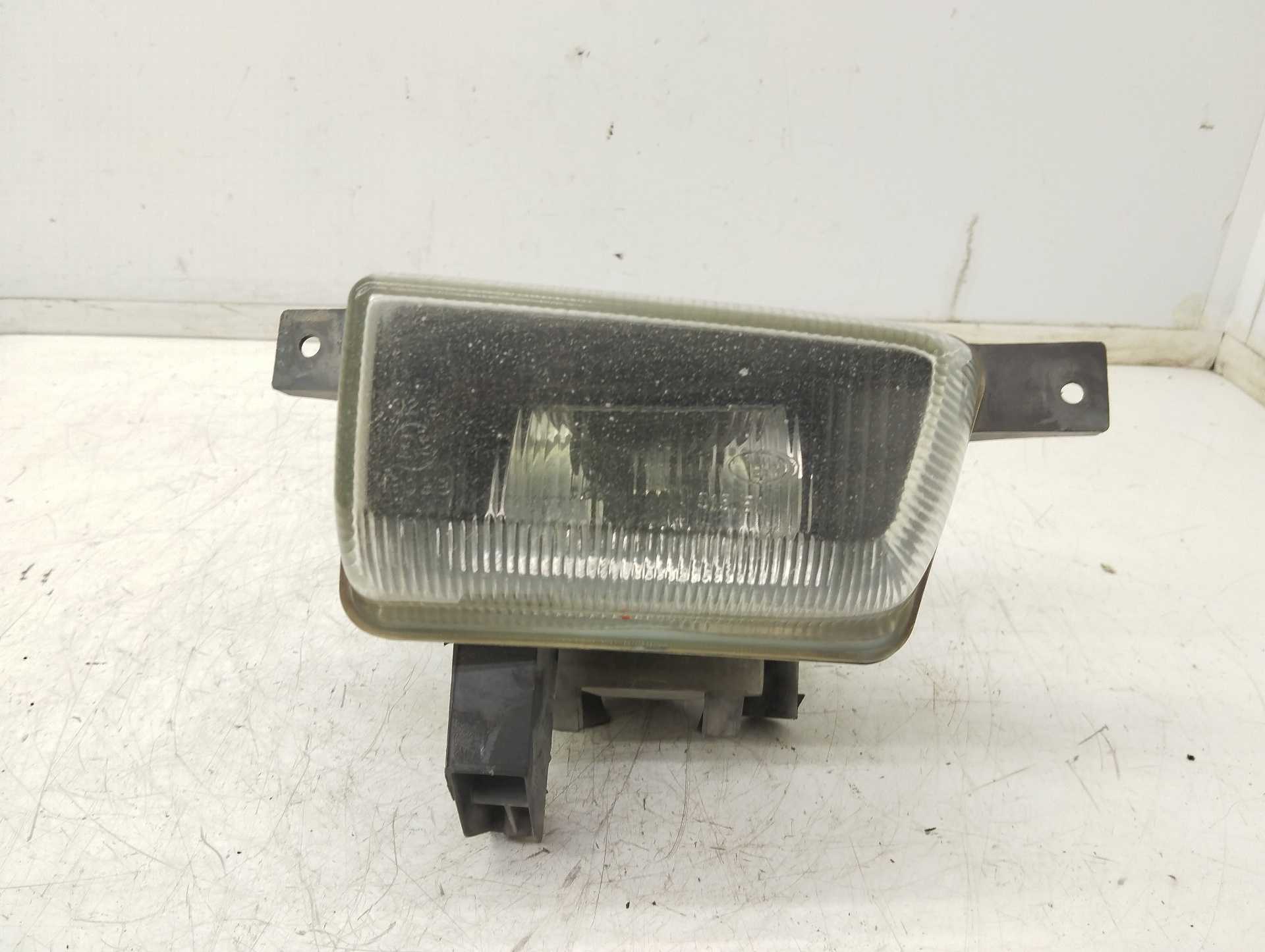 Recambio de faro antiniebla izquierdo para opel astra g berlina 2.0 dti referencia OEM IAM 24407176  