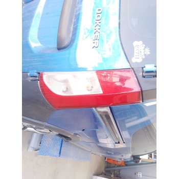 PILOTO TRASERO DERECHO 265509604R 
