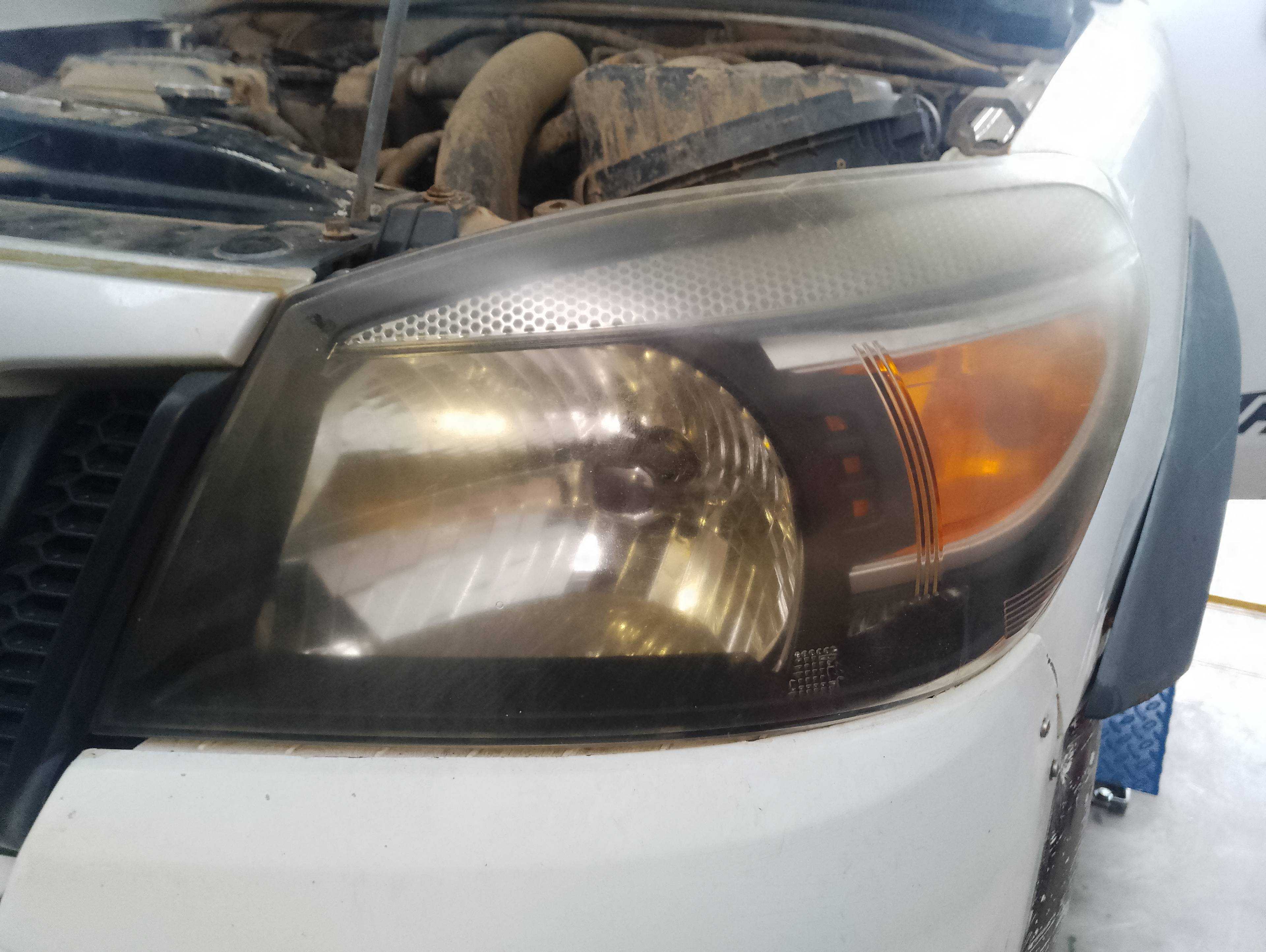 Recambio de faro izquierdo para ford ranger (es) xl cabina extra 4x4 referencia OEM IAM   