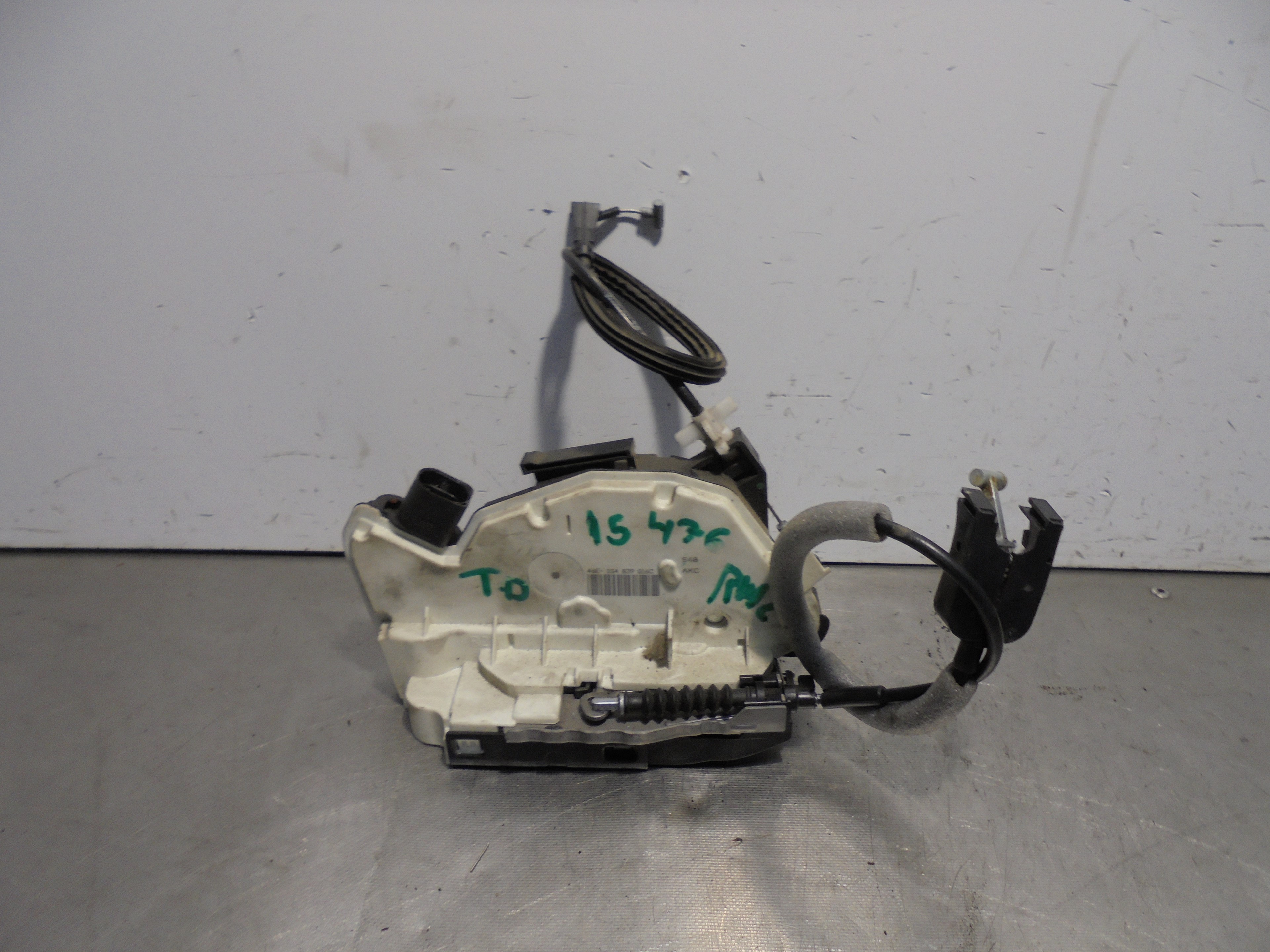Recambio de cerradura puerta trasera derecha para skoda fabia (5j2 ) ambition referencia OEM IAM 1S4839016C ELECTRICA 5 PUERTAS 