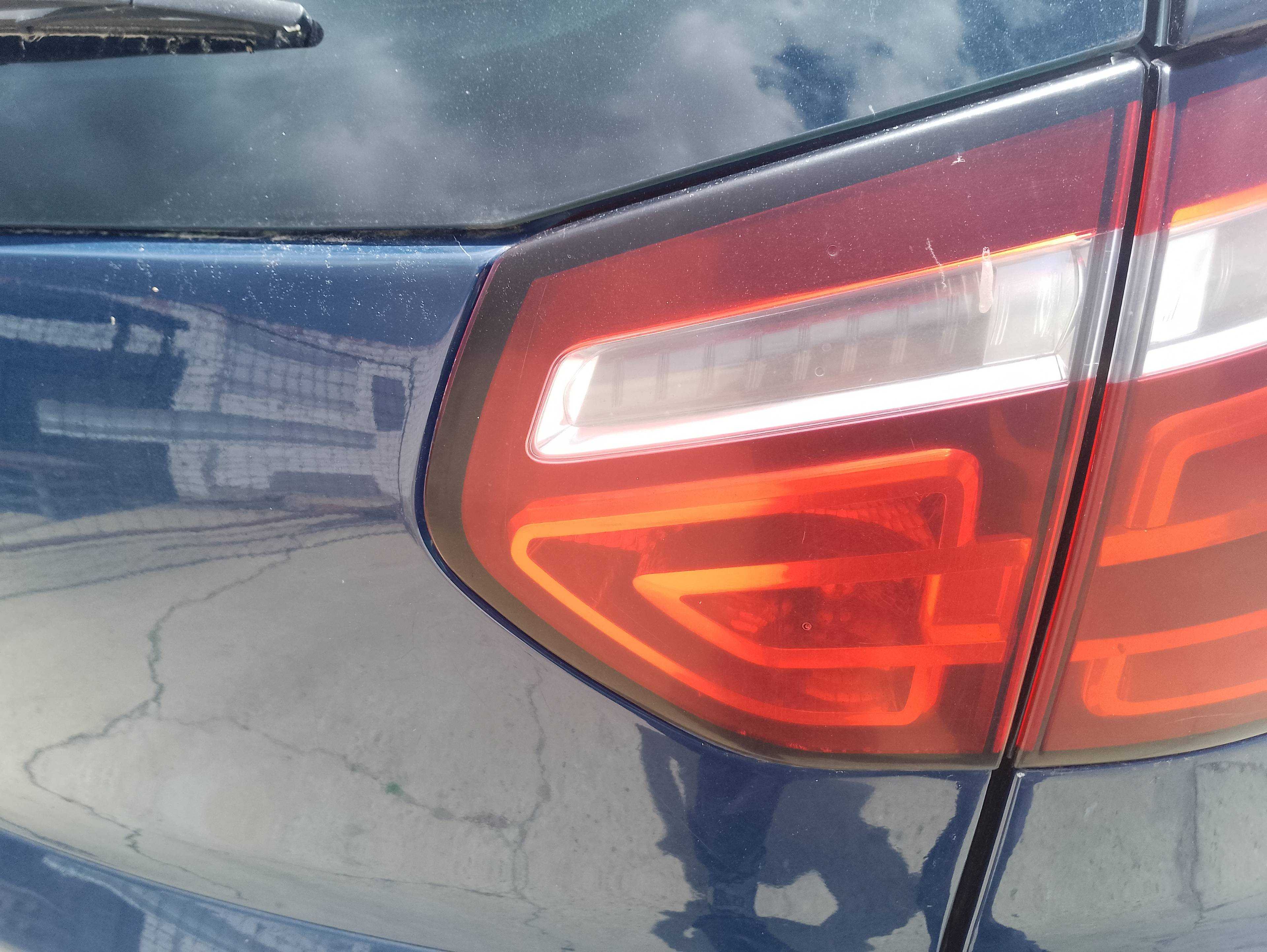 Recambio de piloto porton trasero derecho para citroën c4 picasso exclusive referencia OEM IAM   