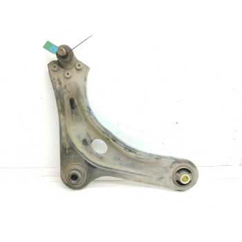Recambio de brazo suspension inferior delantero izquierdo para peugeot 208 style referencia OEM IAM 9670772080 1698609780 168272