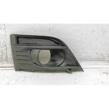 Recambio de moldura faro antiniebla izquierda para citroën c4 picasso exclusive referencia OEM IAM 9680403977  