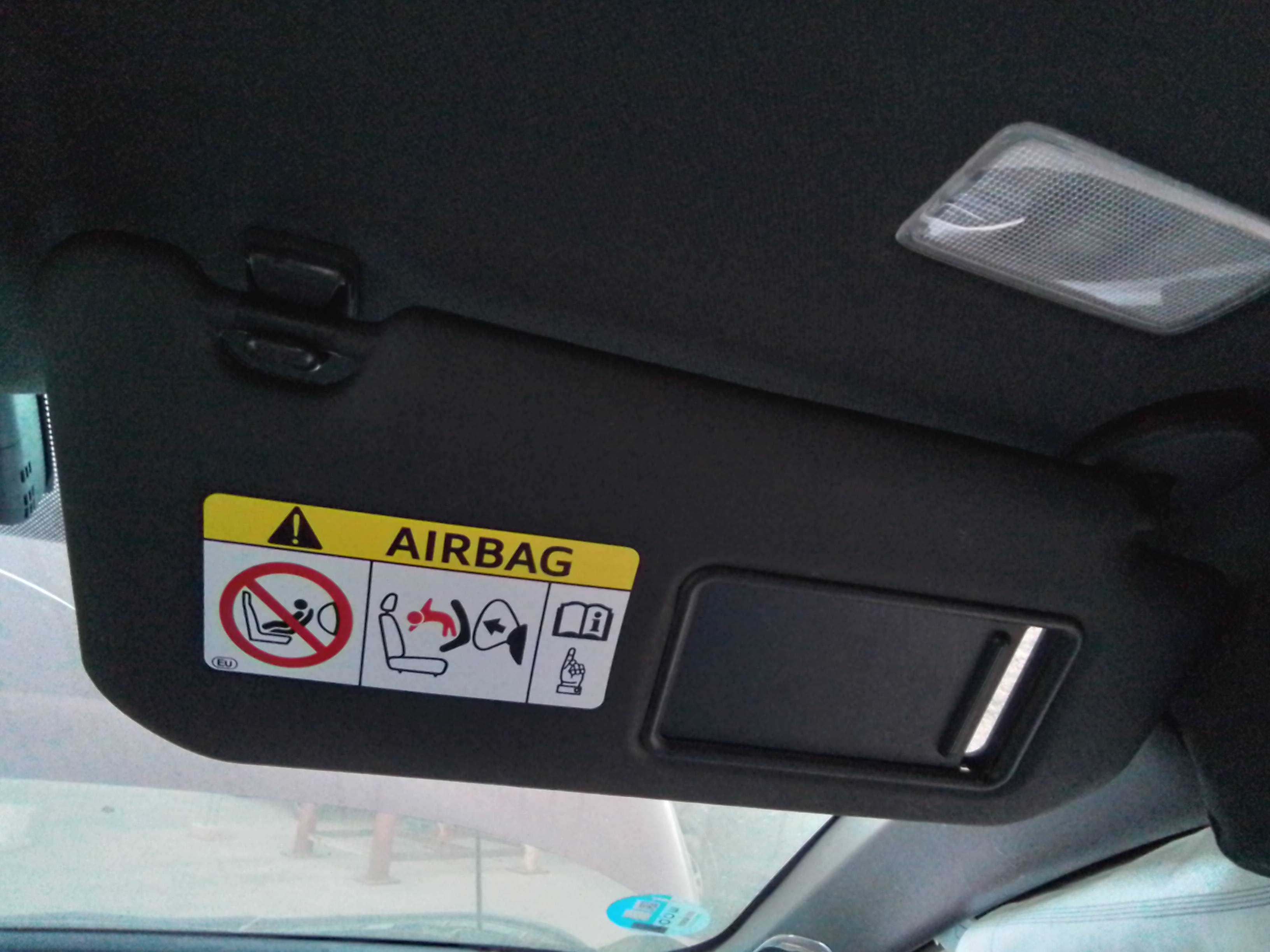 Recambio de parasol derecho para toyota c-hr hybrid active referencia OEM IAM   