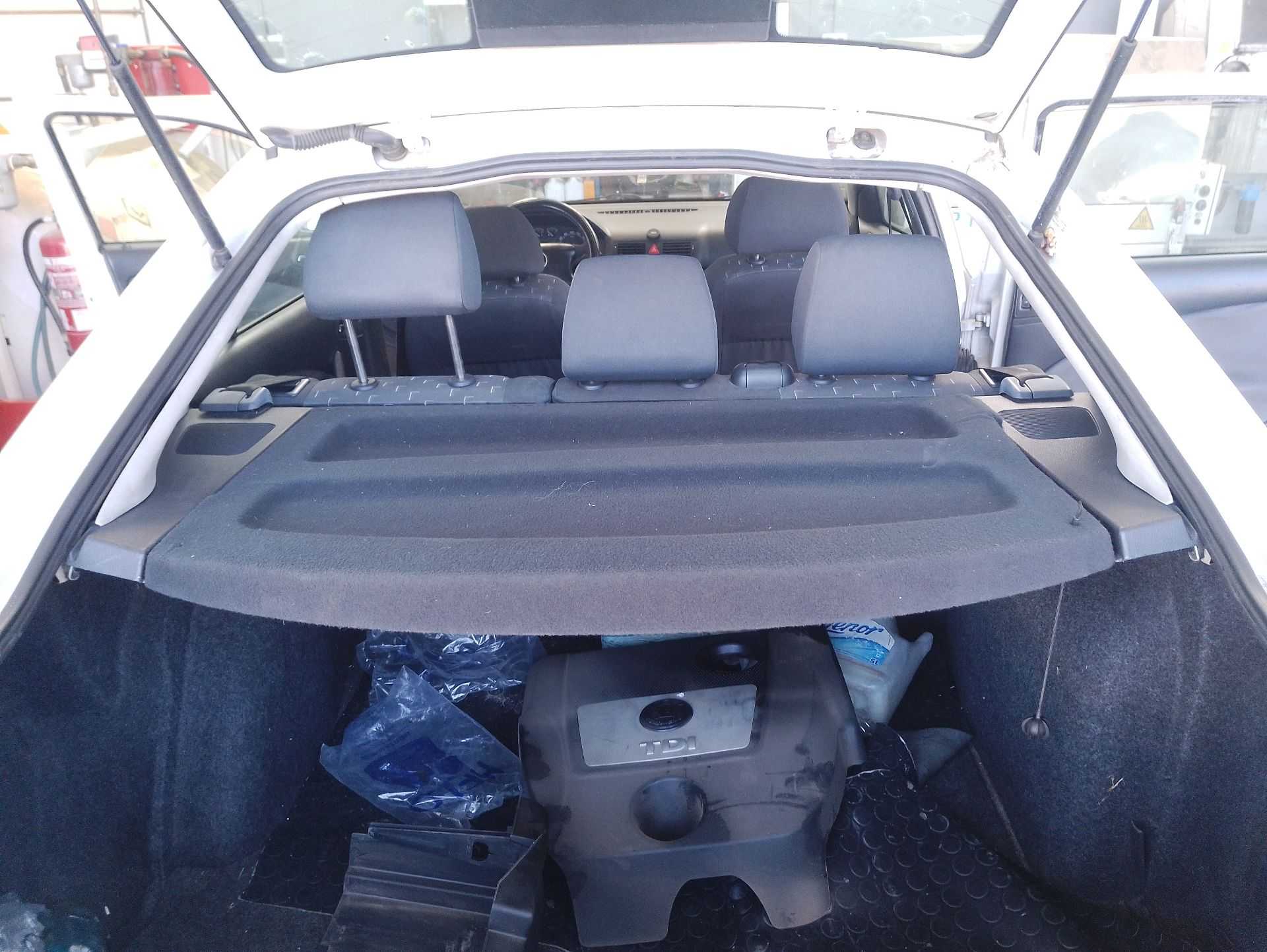 Recambio de bandeja trasera para skoda octavia i (1u2) 1.9 tdi referencia OEM IAM 1U6867769A9ST  