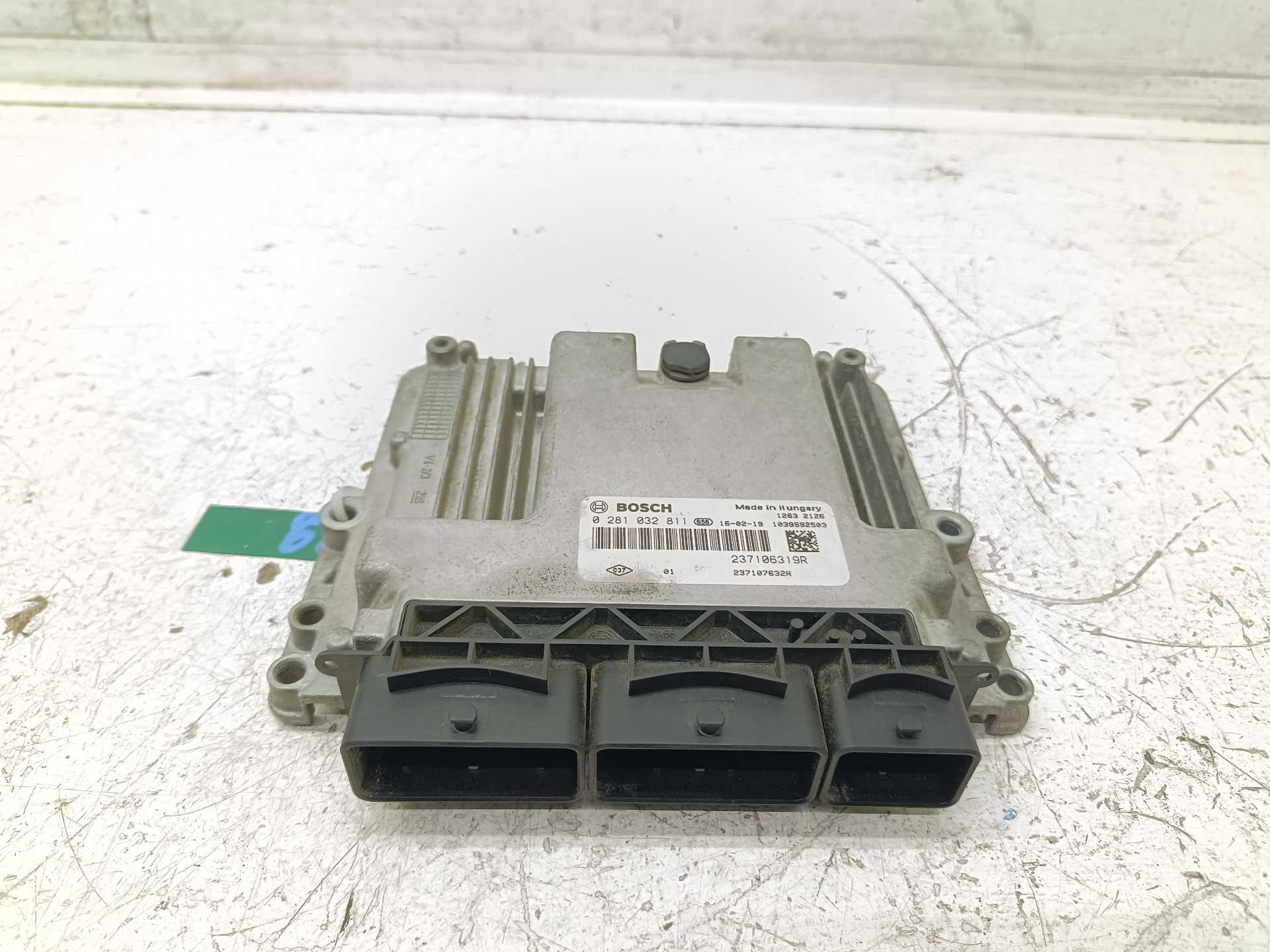 Recambio de centralita motor uce para dacia lodgy laureate referencia OEM IAM 237106319R 0281032811 