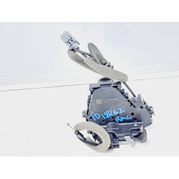 Recambio de cerradura puerta trasera derecha para renault captur ii intens referencia OEM IAM 825021122R  