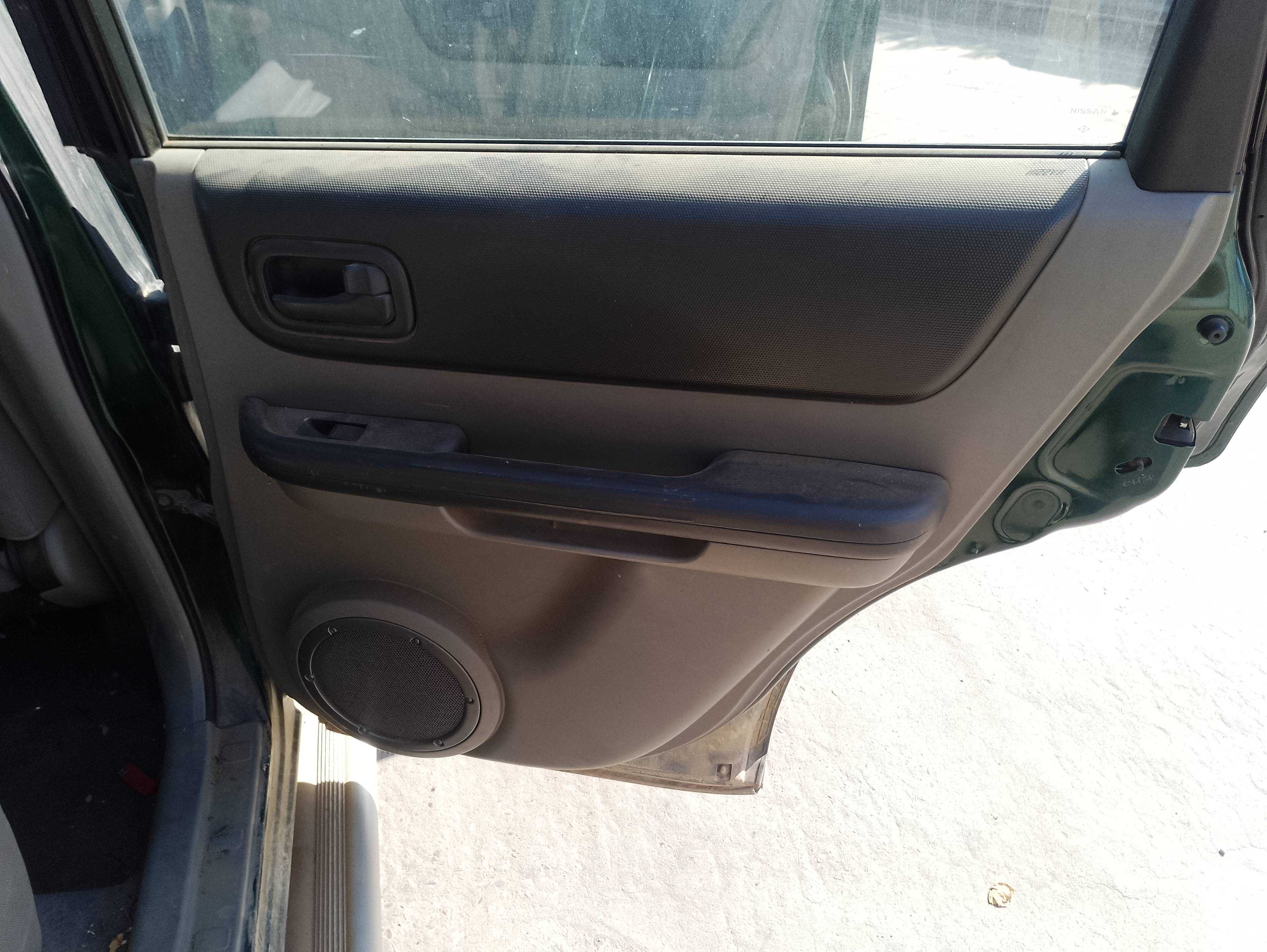 Recambio de guarnecido puerta trasera derecha para nissan x-trail (t30) comfort referencia OEM IAM   