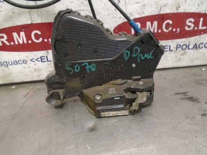 Recambio de cerradura puerta delantera derecha para toyota avensis berlina (t25) referencia OEM IAM   