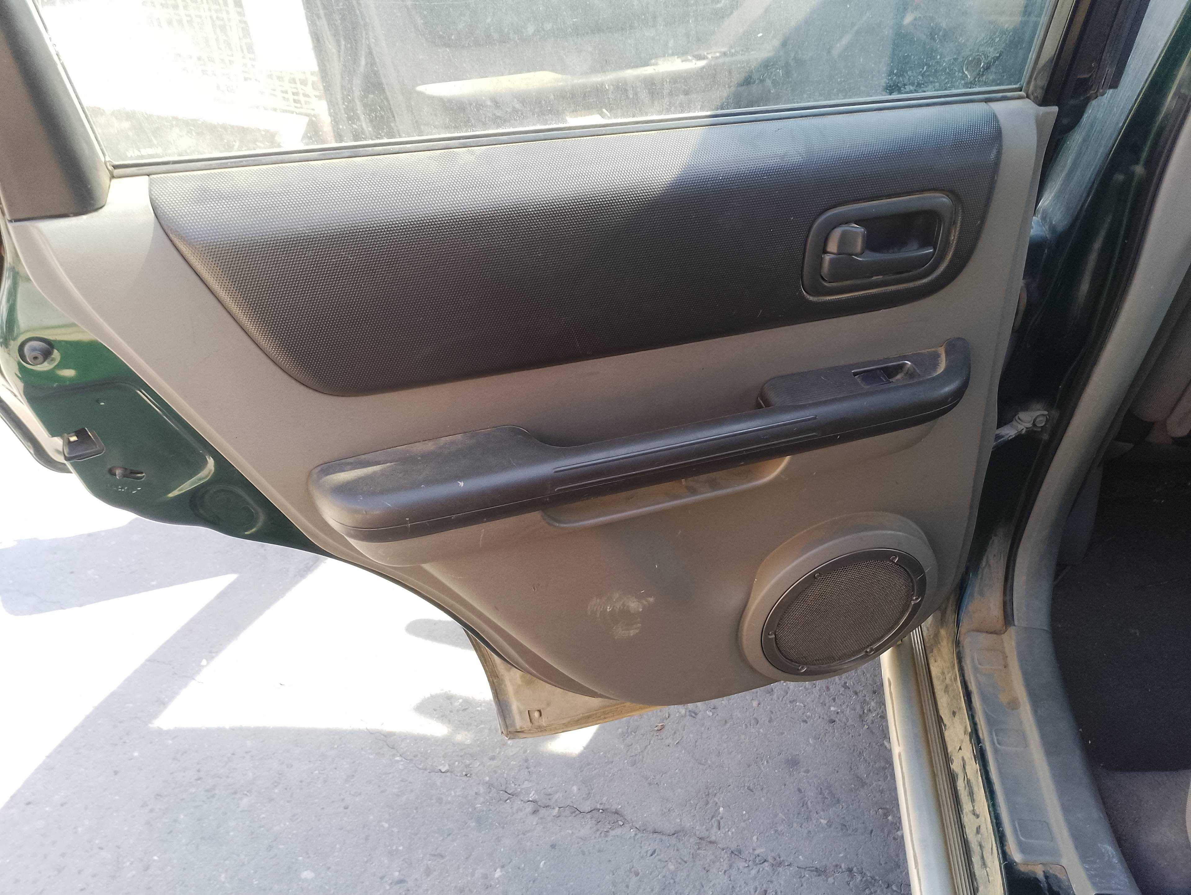 Recambio de guarnecido puerta trasera izquierda para nissan x-trail (t30) comfort referencia OEM IAM   