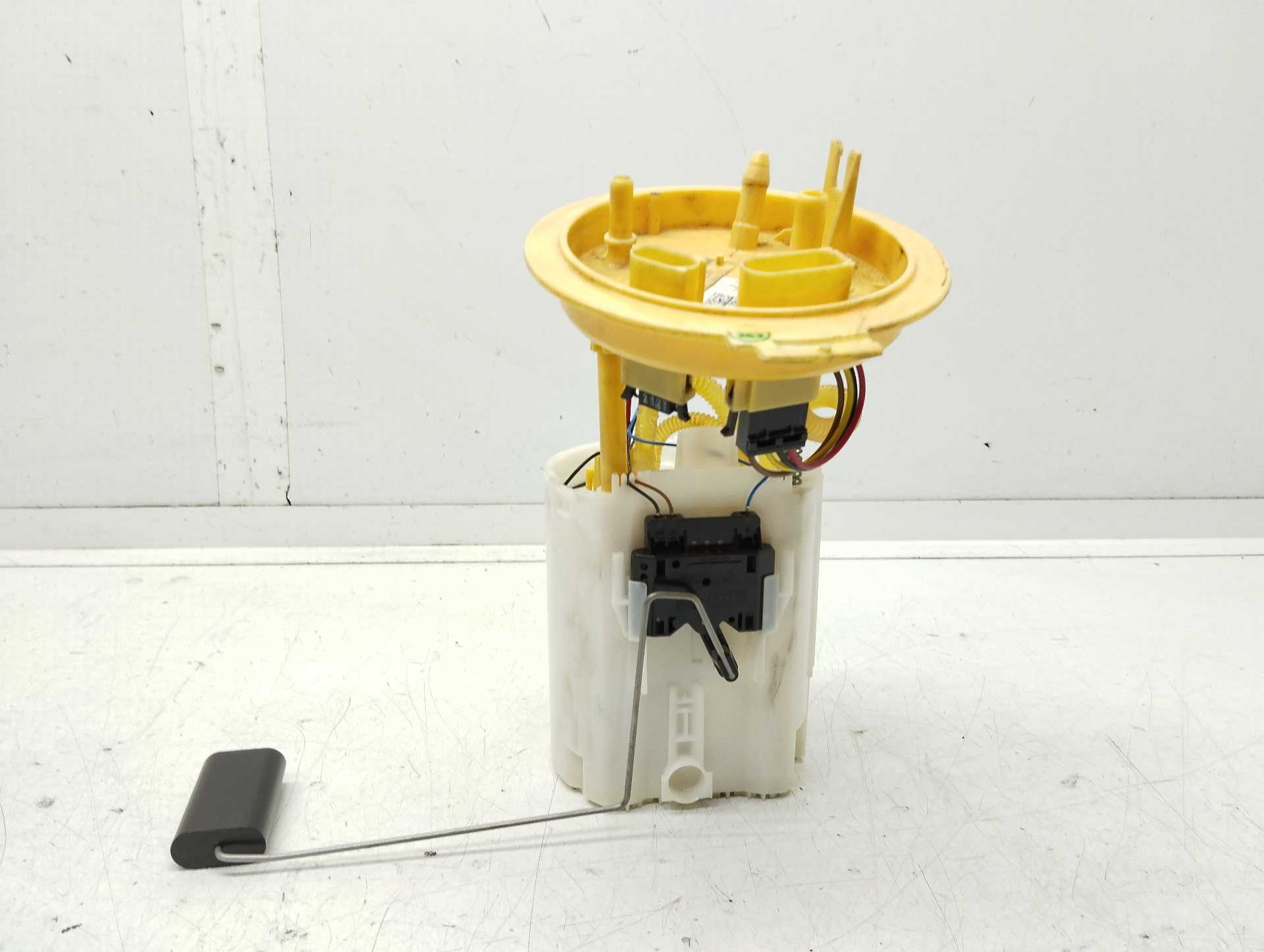 Recambio de aforador para volkswagen t-roc (d11) basis referencia OEM IAM 5Q0919050BA A2C14168600 