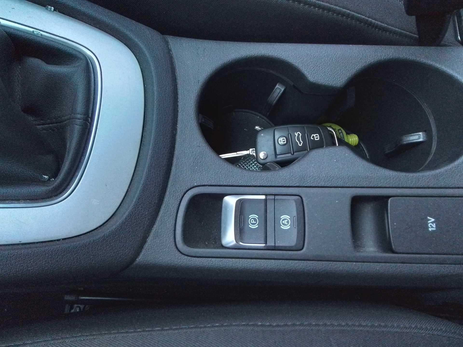 Recambio de palanca freno para audi q3 (8ug) attraction referencia OEM IAM   