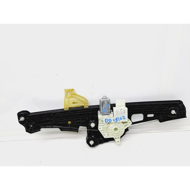 Recambio de elevalunas delantero derecho para renault captur ii intens referencia OEM IAM 807203293R BROSE 