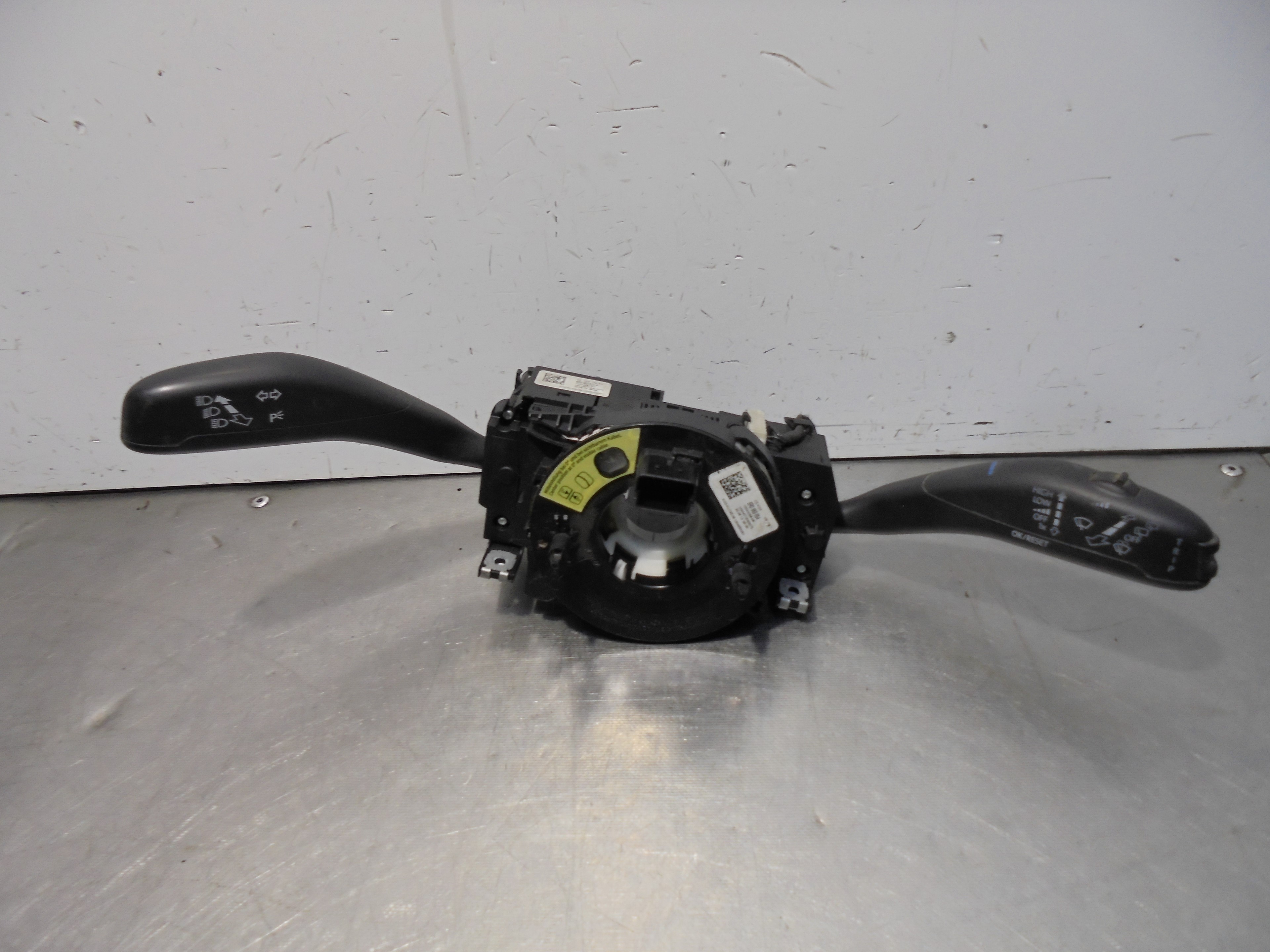 Recambio de mando luces/intermitencia (com2000) para skoda fabia (5j2 ) ambition referencia OEM IAM 6R0953521A  
