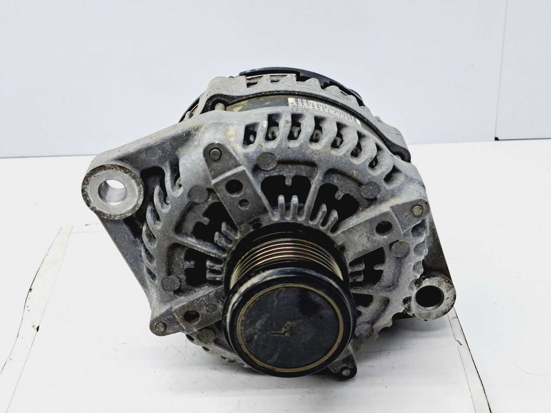 Recambio de alternador para alfa romeo stelvio (630) executive 4wd referencia OEM IAM 50536692C758 1042110700 DENSO