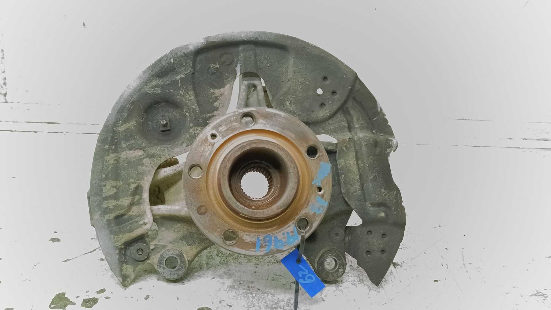 Recambio de mangueta delantera izquierda para opel combo furgoneta/monovolumen (k9) 1.5 d referencia OEM IAM 1647857480  