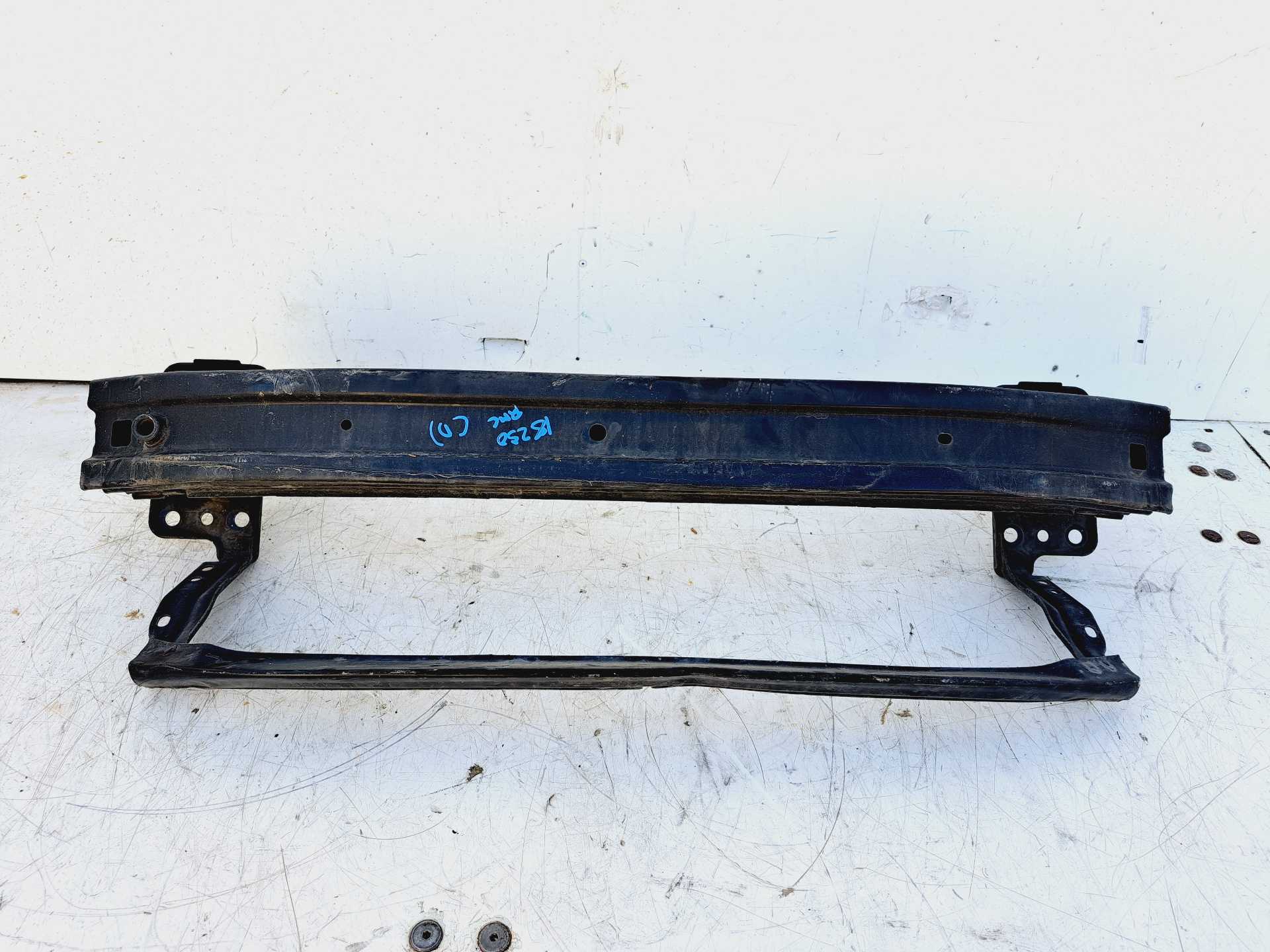 Recambio de refuerzo paragolpes delantero para fiat grande punto (199) 1.3 16v jtd cat referencia OEM IAM   