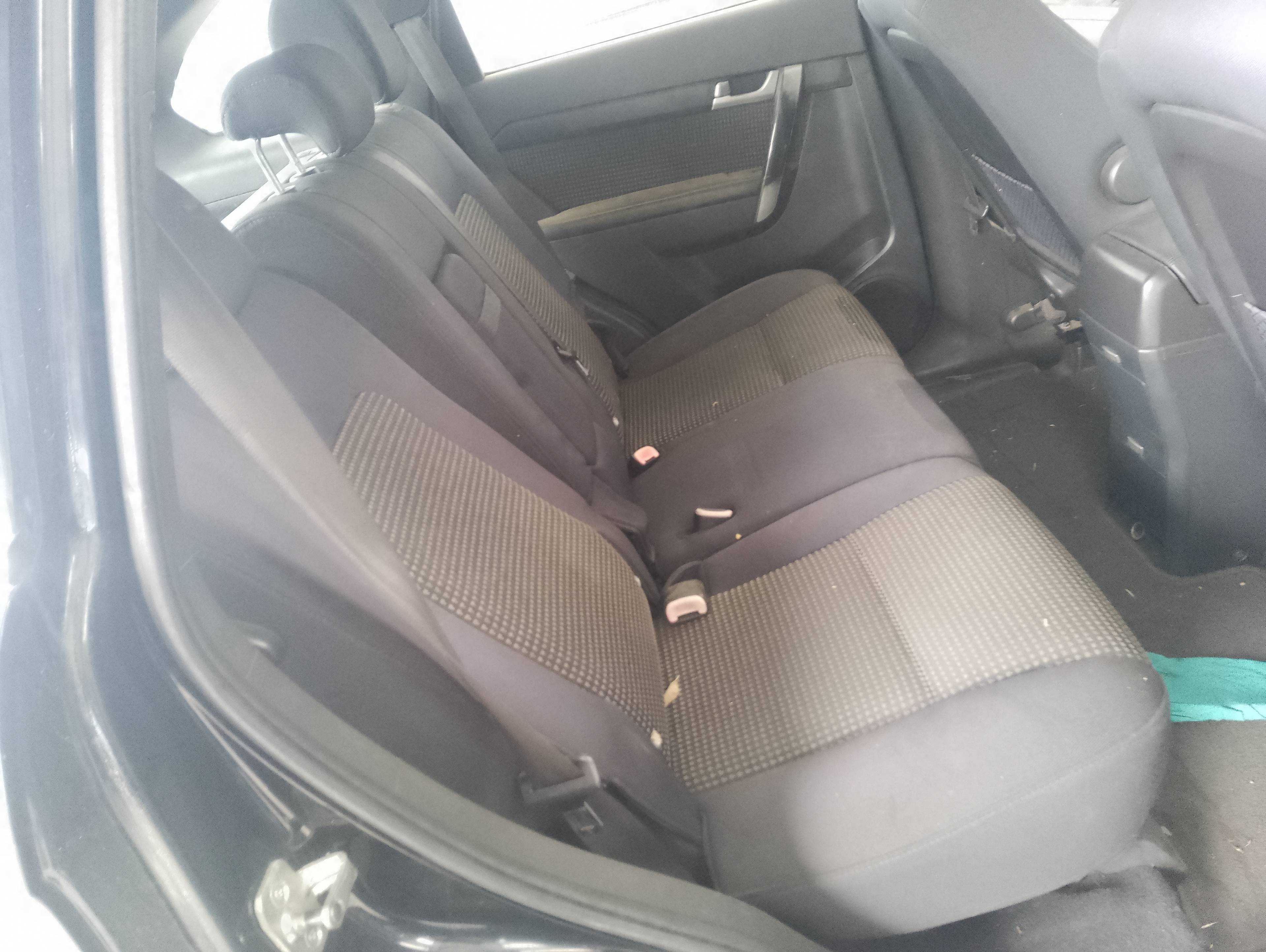 Recambio de asientos traseros para chevrolet captiva referencia OEM IAM   