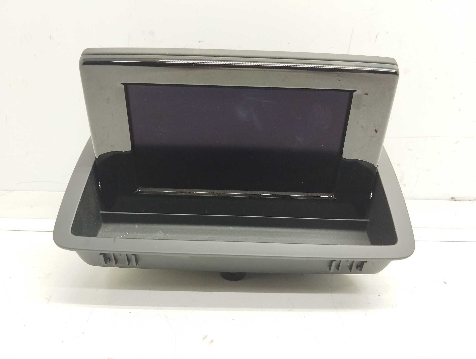 Recambio de pantalla multifuncion para audi q3 (8ug) attraction referencia OEM IAM 8U0857273 522525 