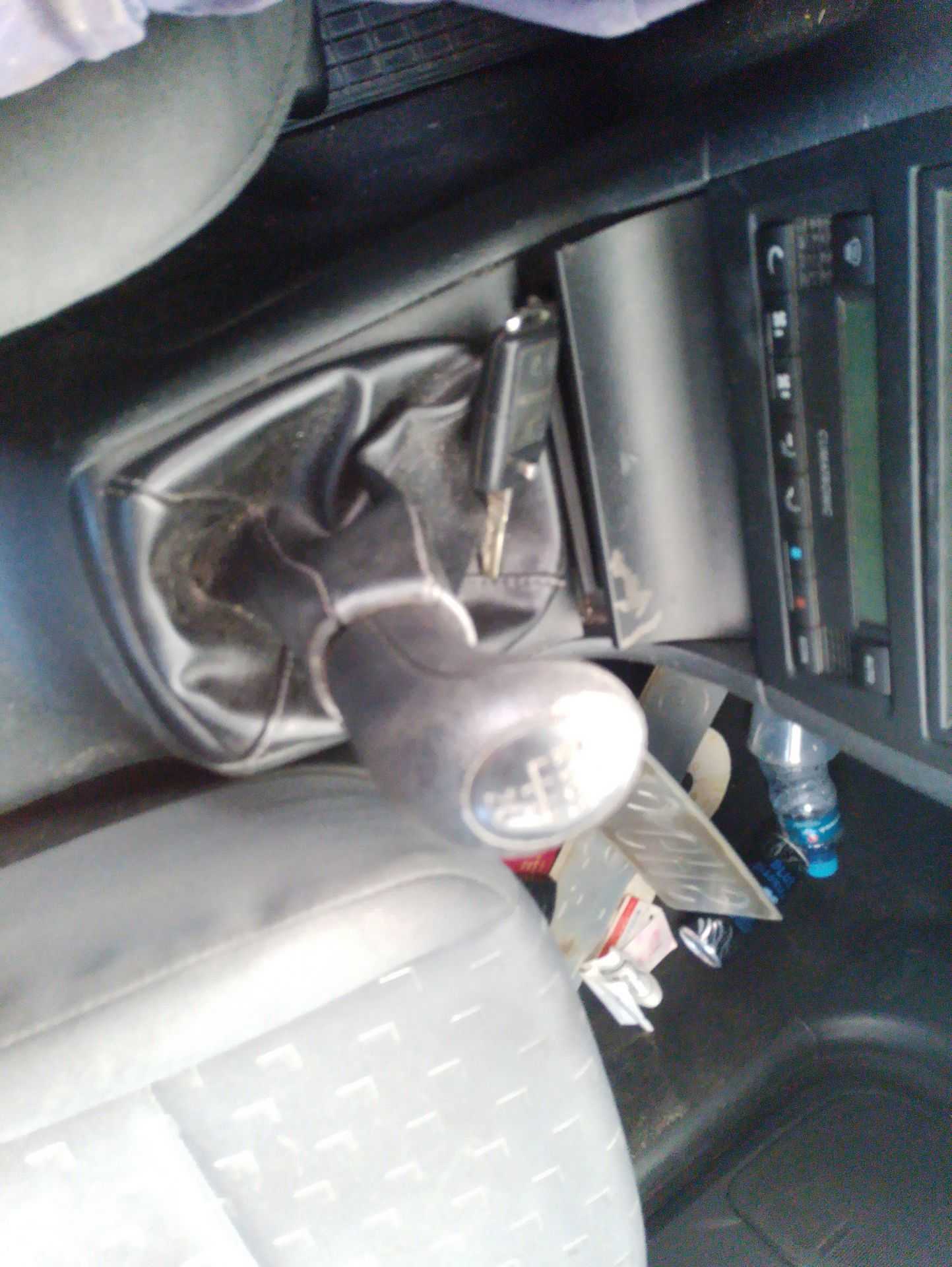 Recambio de palanca cambio para skoda octavia i (1u2) 1.9 tdi referencia OEM IAM 1J0711112B  